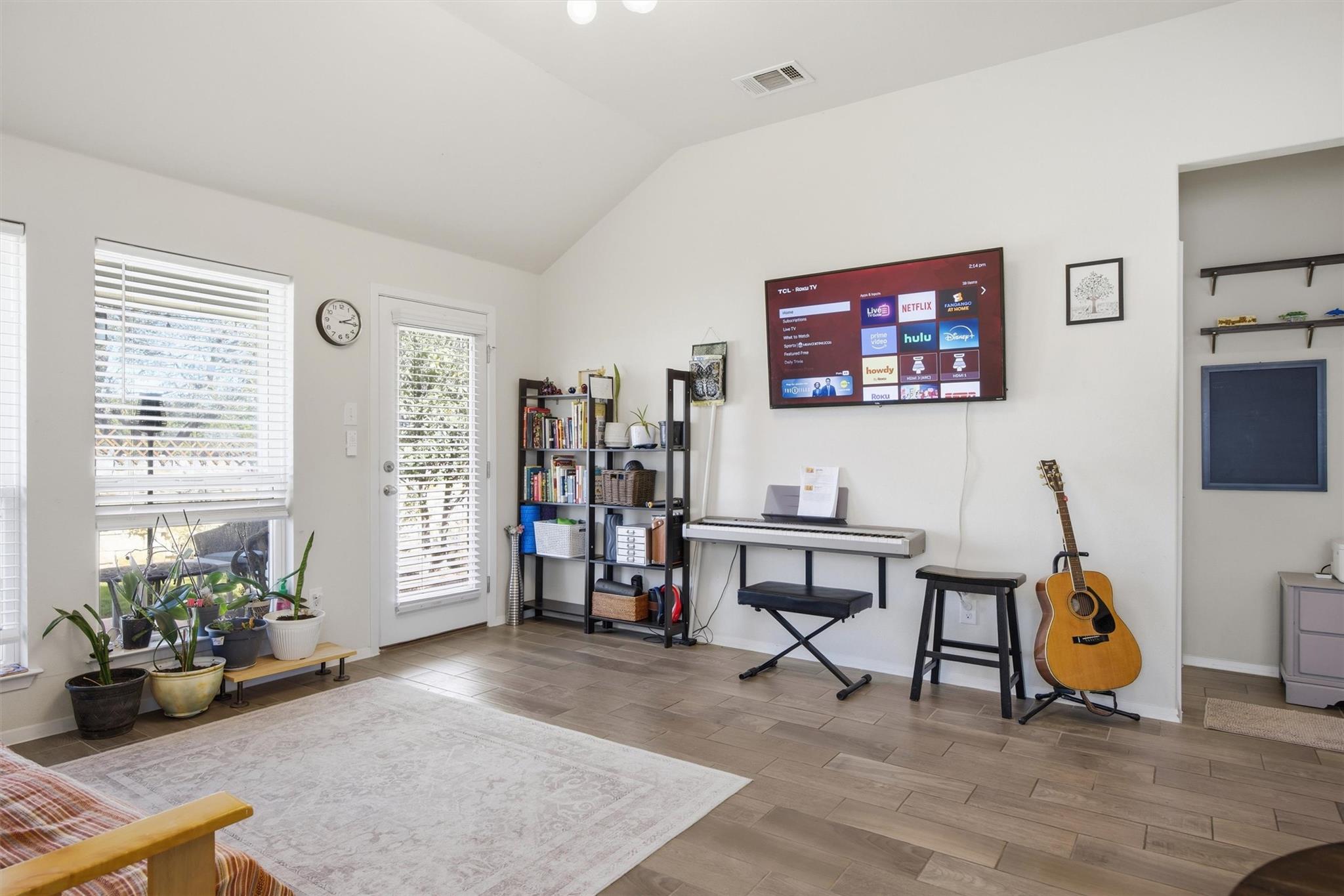 13701 Ronald Reagan Blvd # 6, Cedar Park, TX 78613