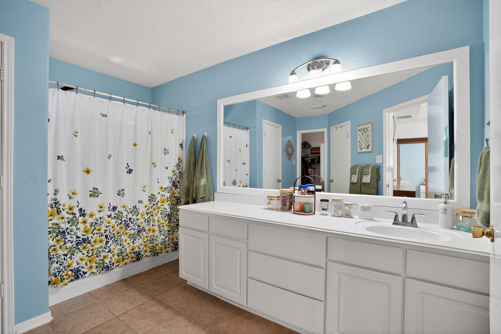 12214 Carriage Oak Cir, Humble, TX 77346