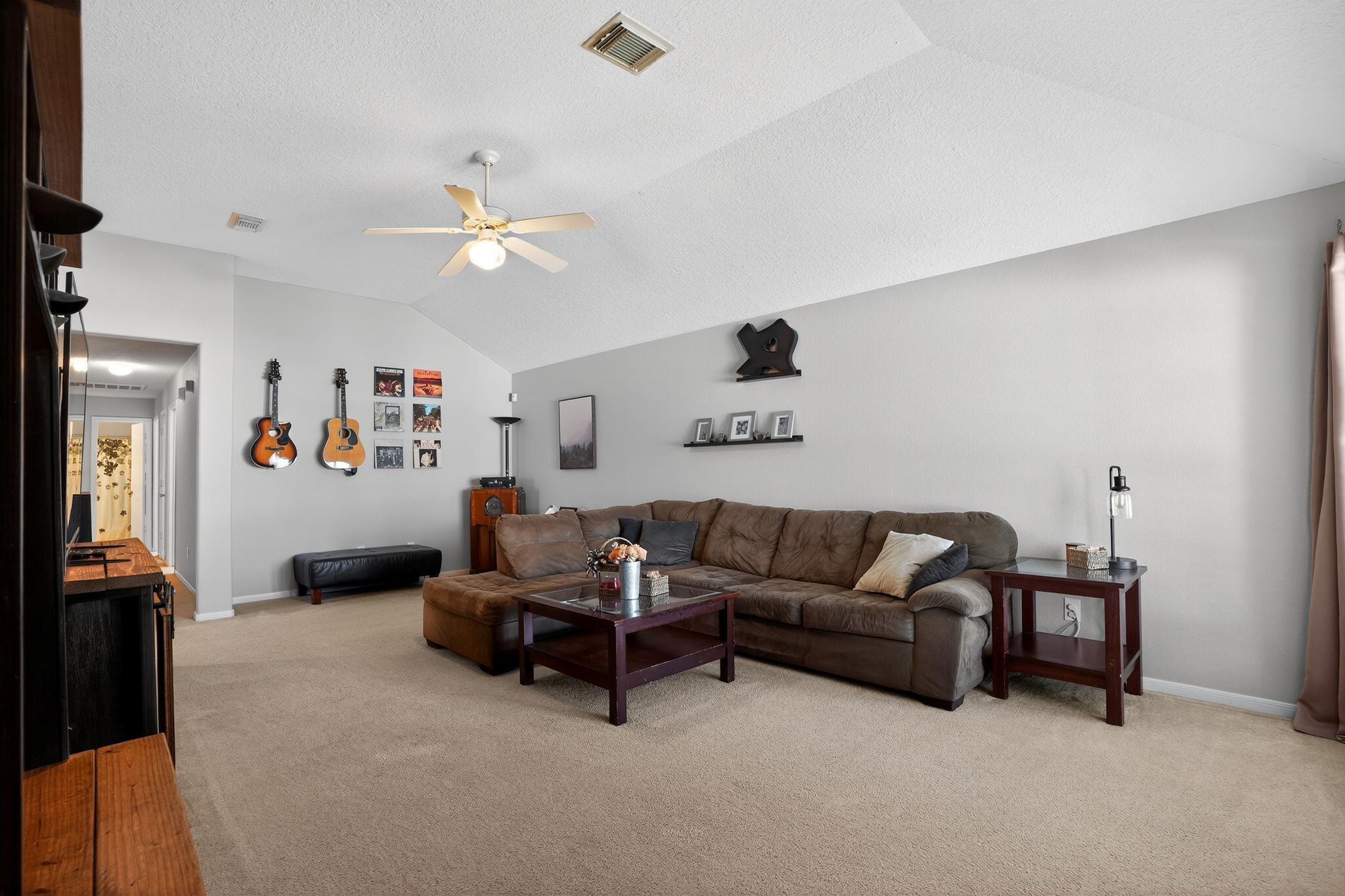 12214 Carriage Oak Cir, Humble, TX 77346