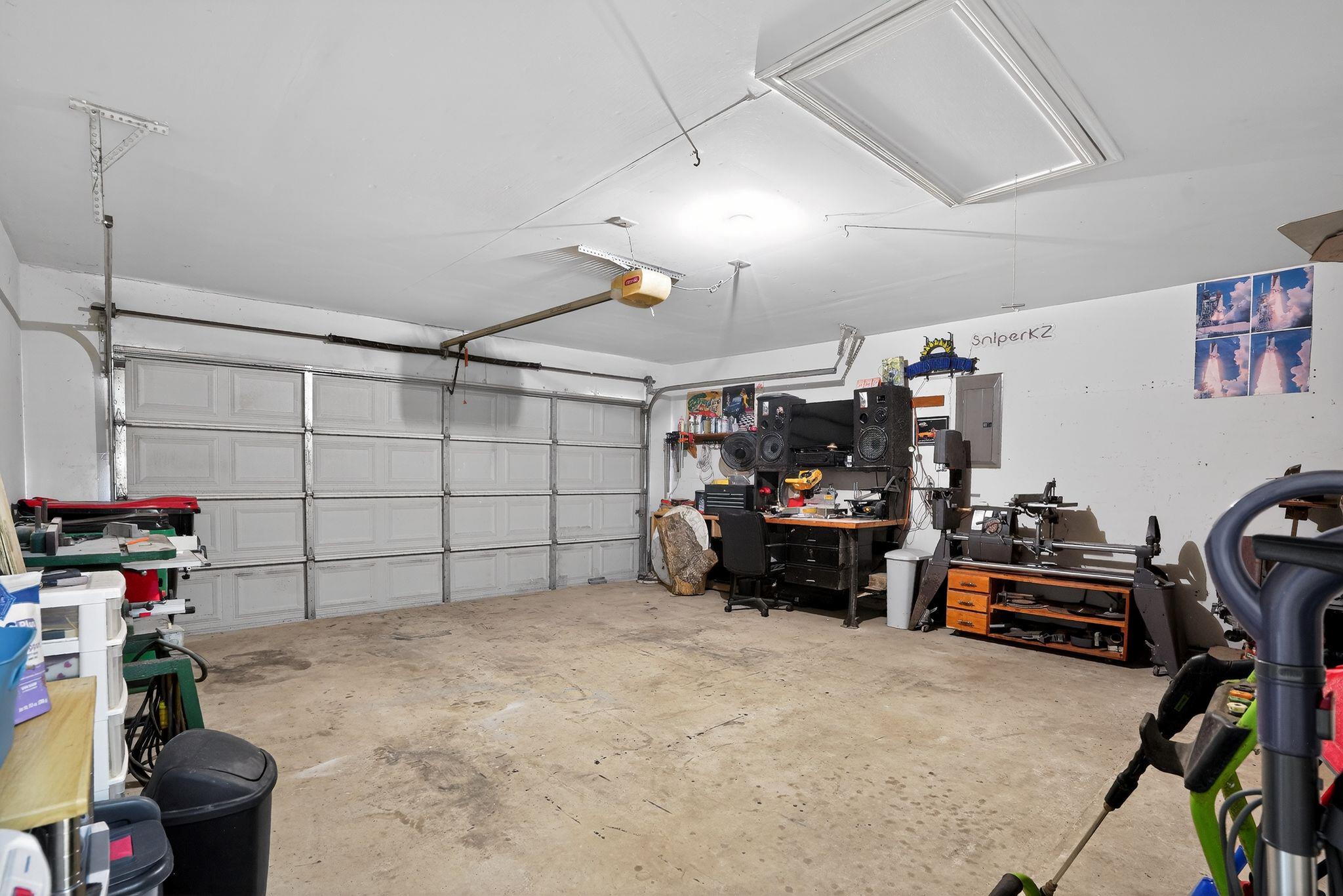 12214 Carriage Oak Cir, Humble, TX 77346