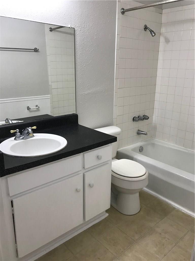 4902 West Gate Blvd # 104, Austin, TX 78745