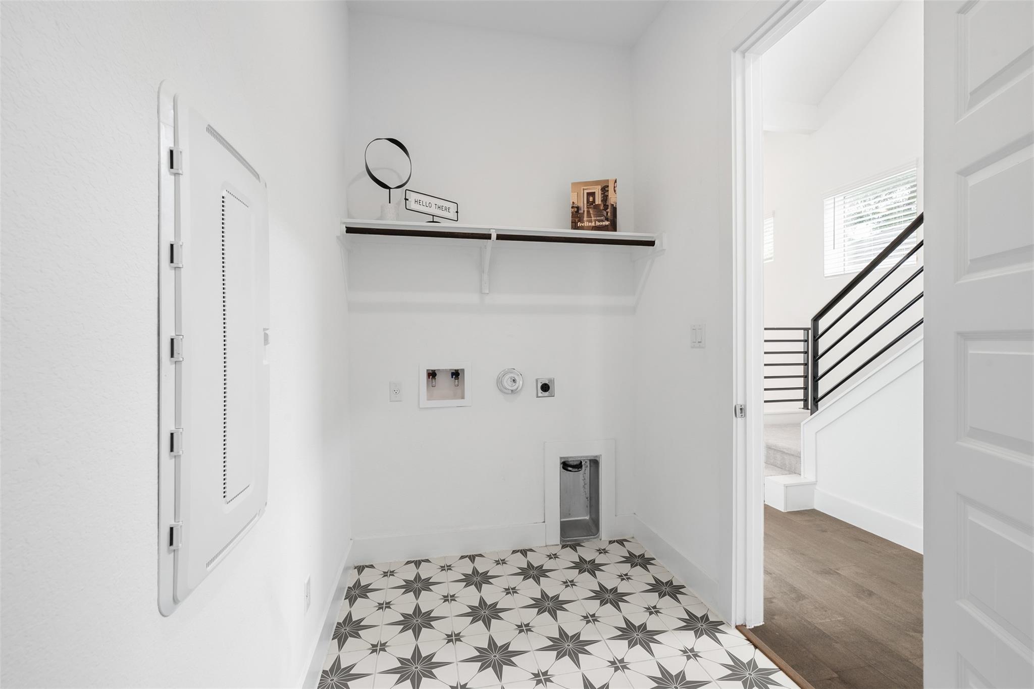 1413 Kneehigh Ln, Georgetown, TX 78633