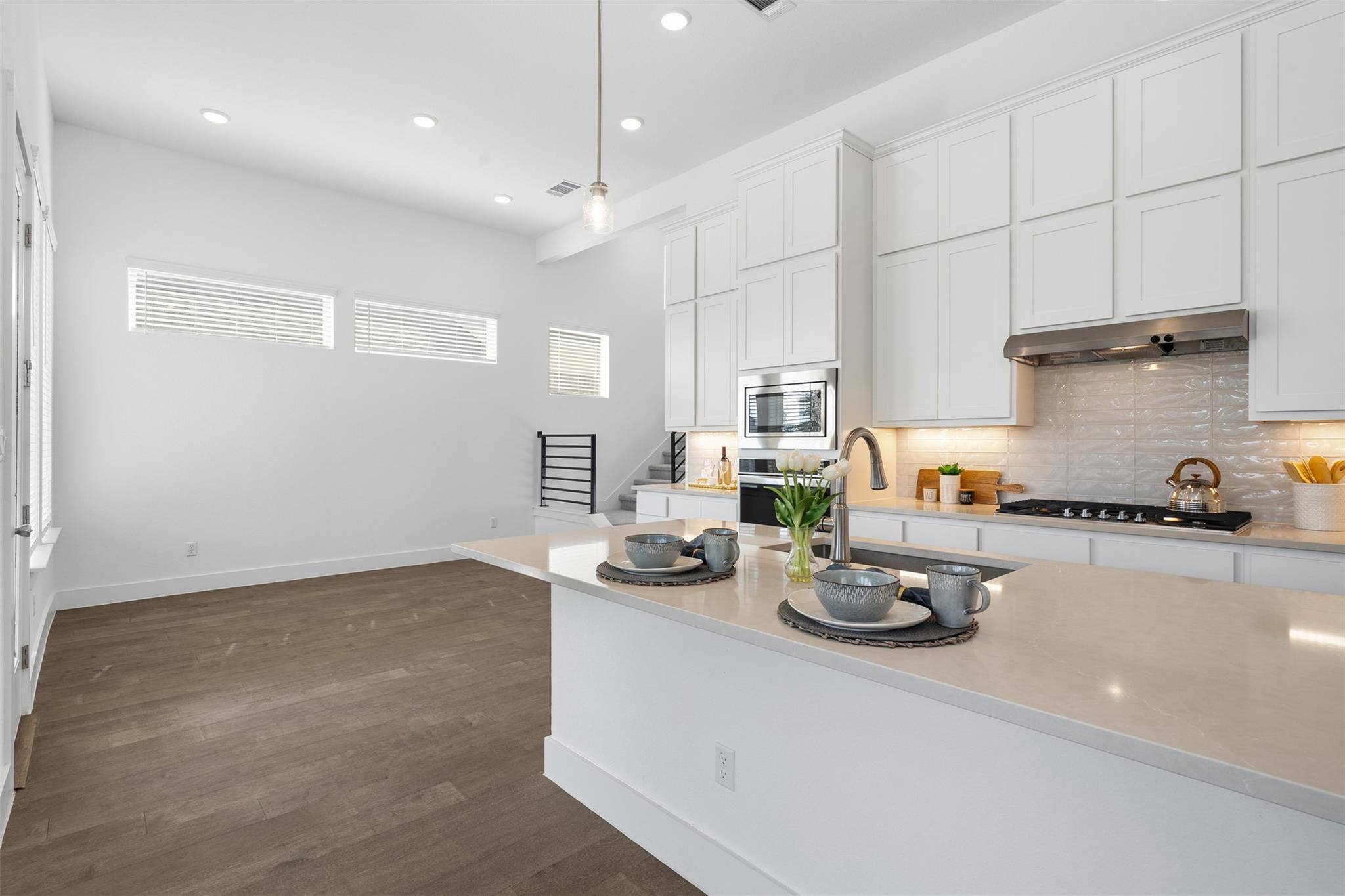 1413 Kneehigh Ln, Georgetown, TX 78633