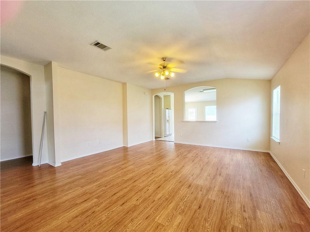 503 Lafayette Square Dr, Leander, TX 78641