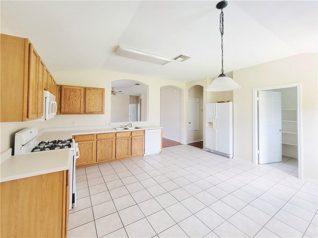 503 Lafayette Square Dr, Leander, TX 78641