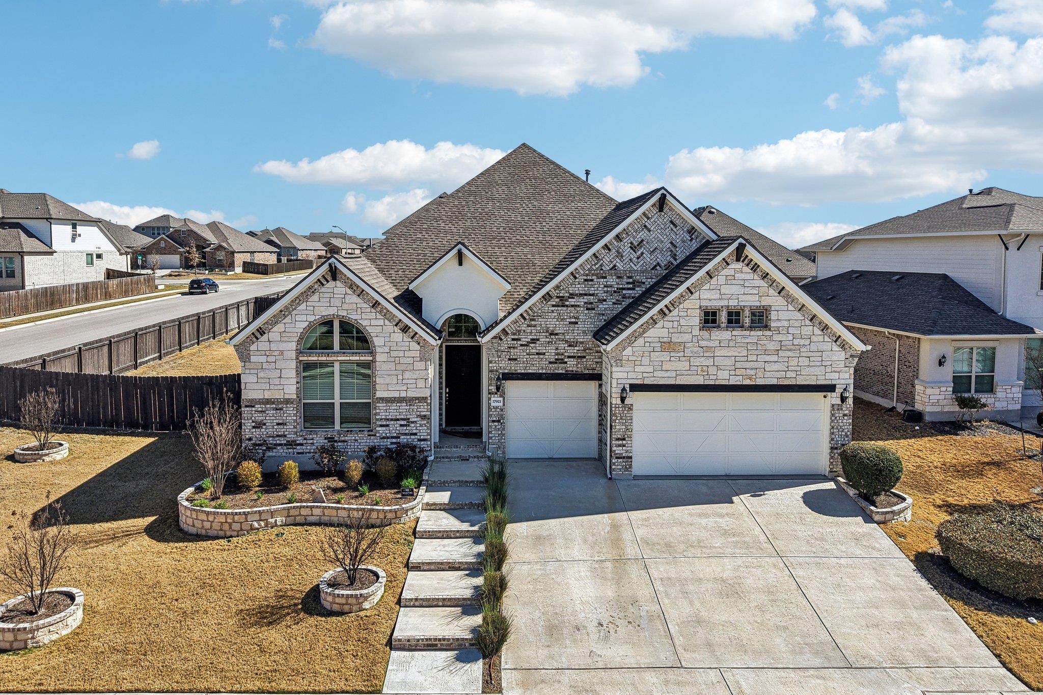 17921 Leccion Dr, Pflugerville, TX 78660