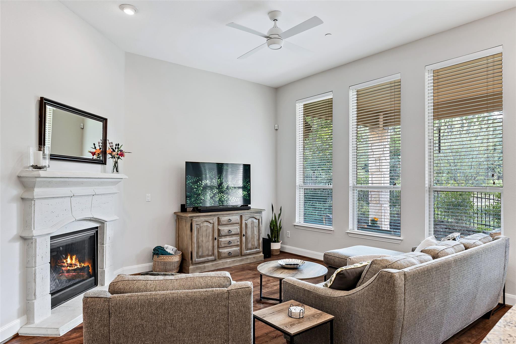 106 Maxwell Way # 33, Austin, TX 78738