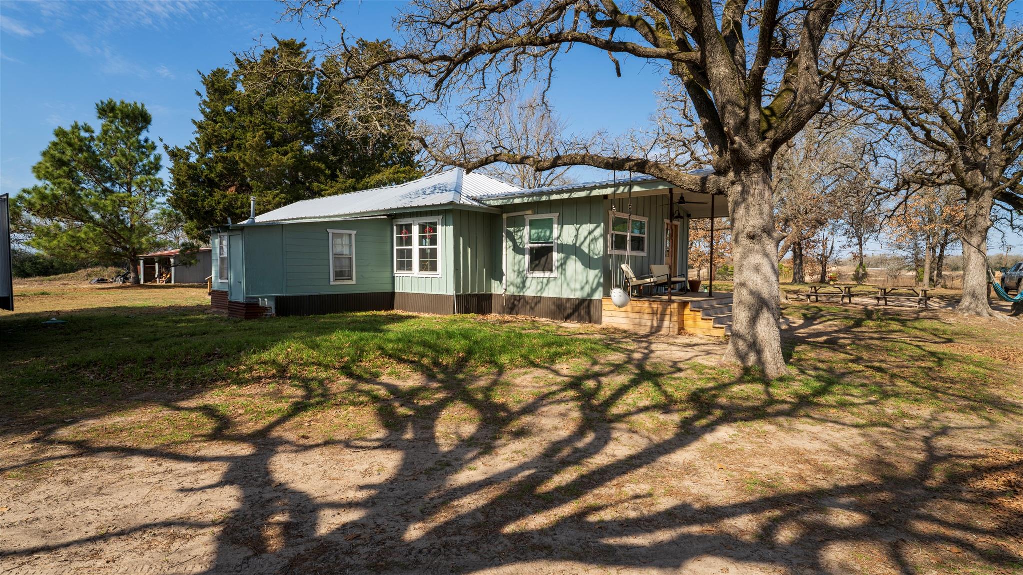 4066 County Road 448, Thorndale, TX 76577