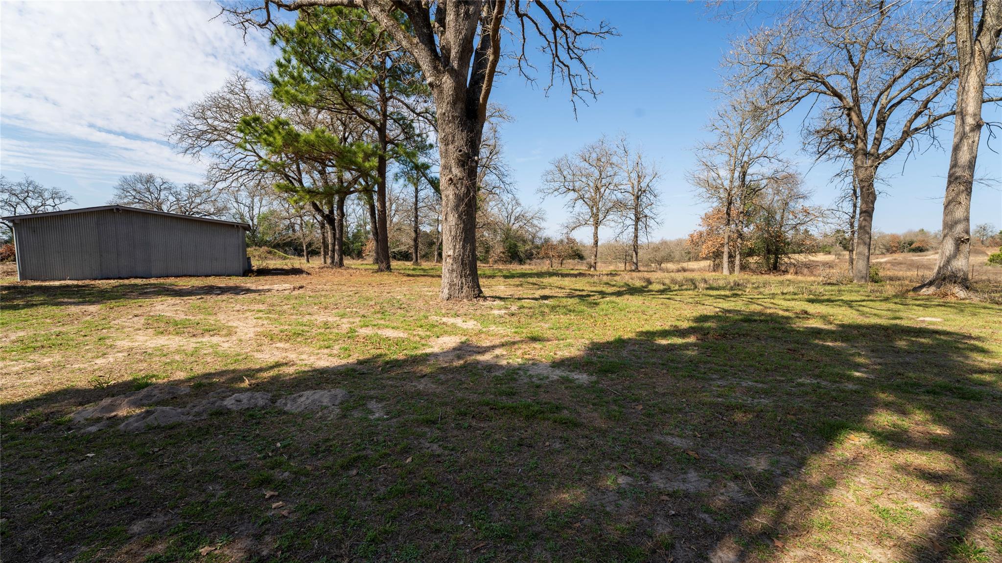 4066 County Road 448, Thorndale, TX 76577