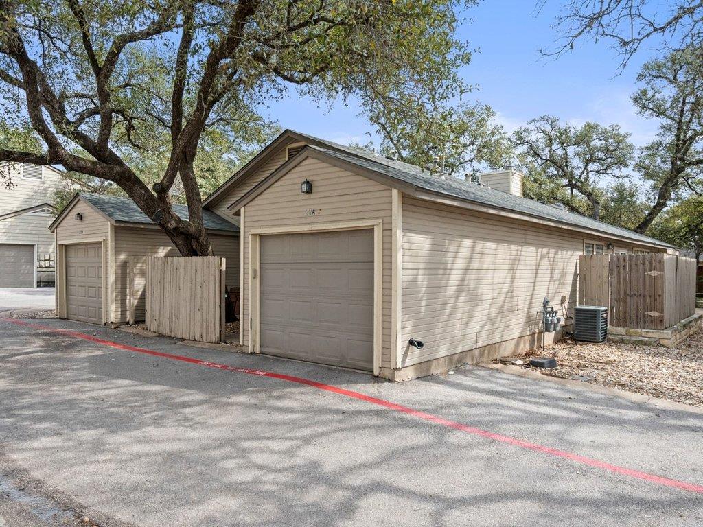 7825 Beauregard Cir # 22, Austin, TX 78745