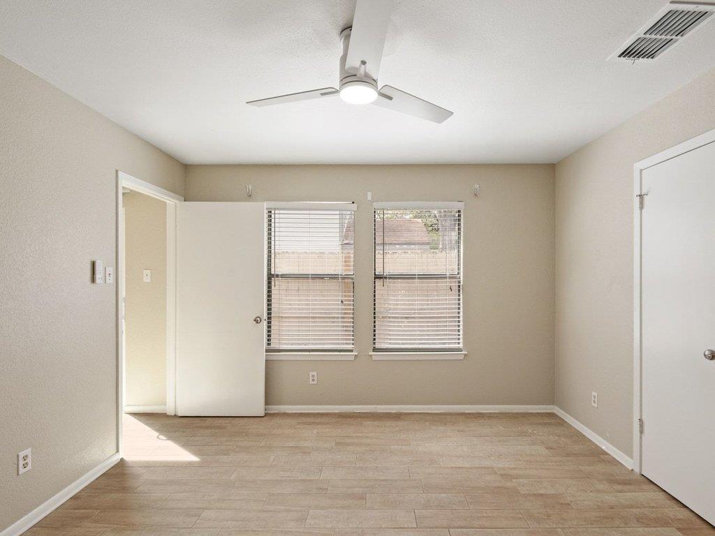 7825 Beauregard Cir # 22, Austin, TX 78745