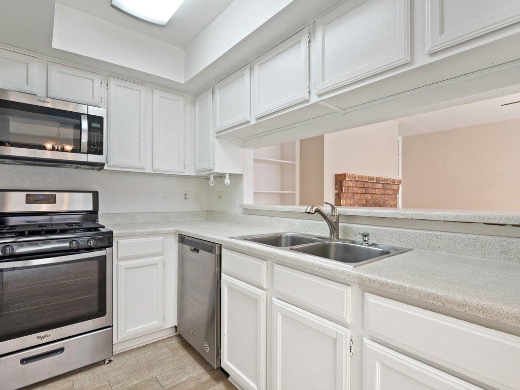 7825 Beauregard Cir # 22, Austin, TX 78745