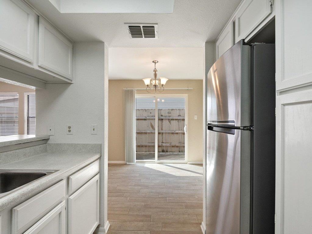 7825 Beauregard Cir # 22, Austin, TX 78745