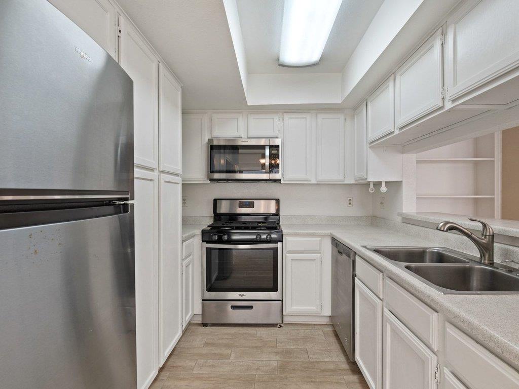 7825 Beauregard Cir # 22, Austin, TX 78745