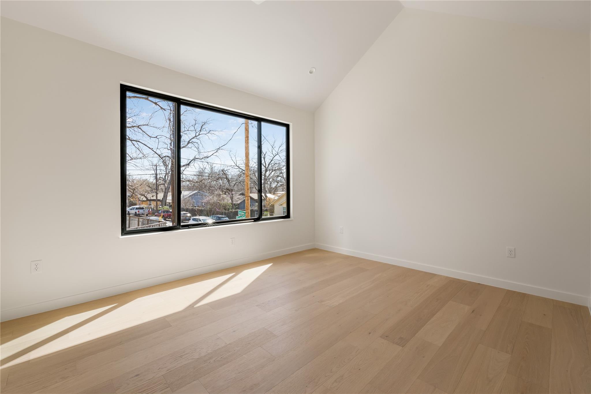 722 Gunter St, Austin, TX 78702