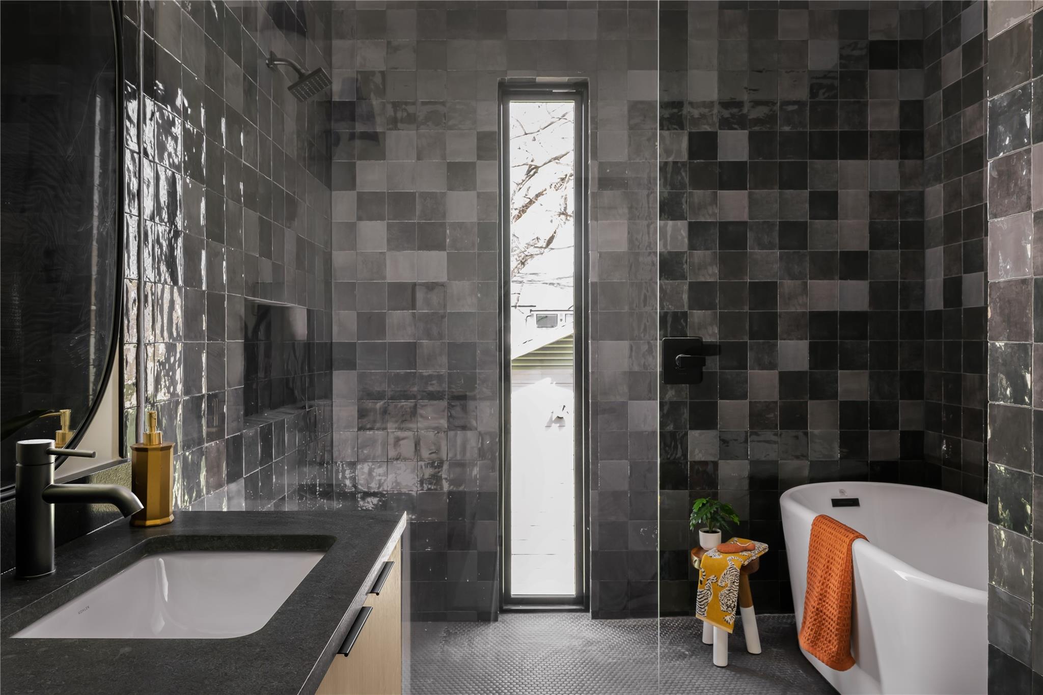 722 Gunter St, Austin, TX 78702