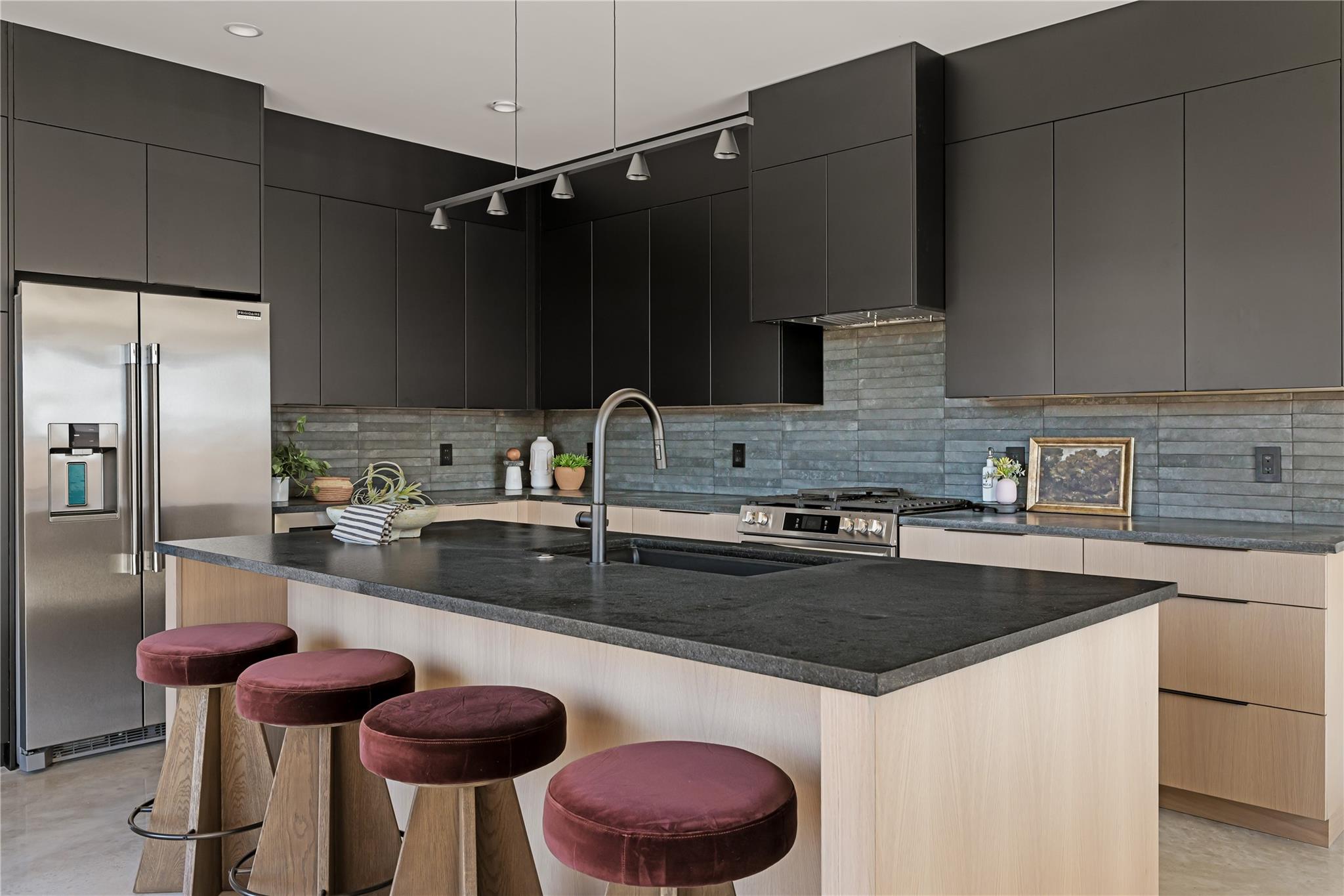 722 Gunter St, Austin, TX 78702