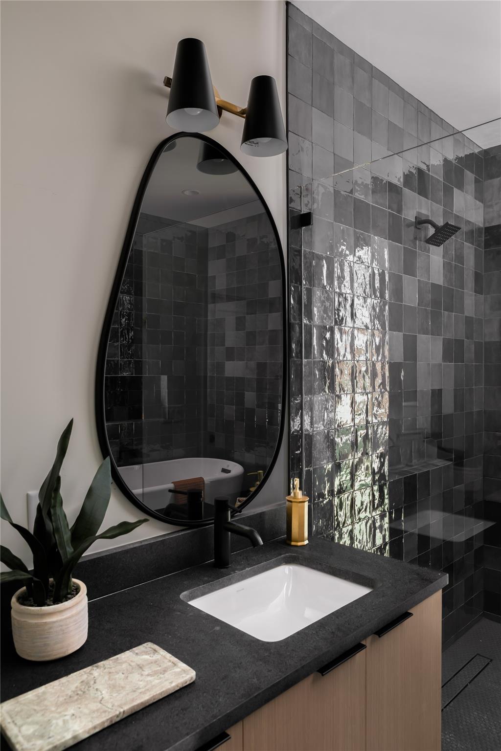 722 Gunter St, Austin, TX 78702