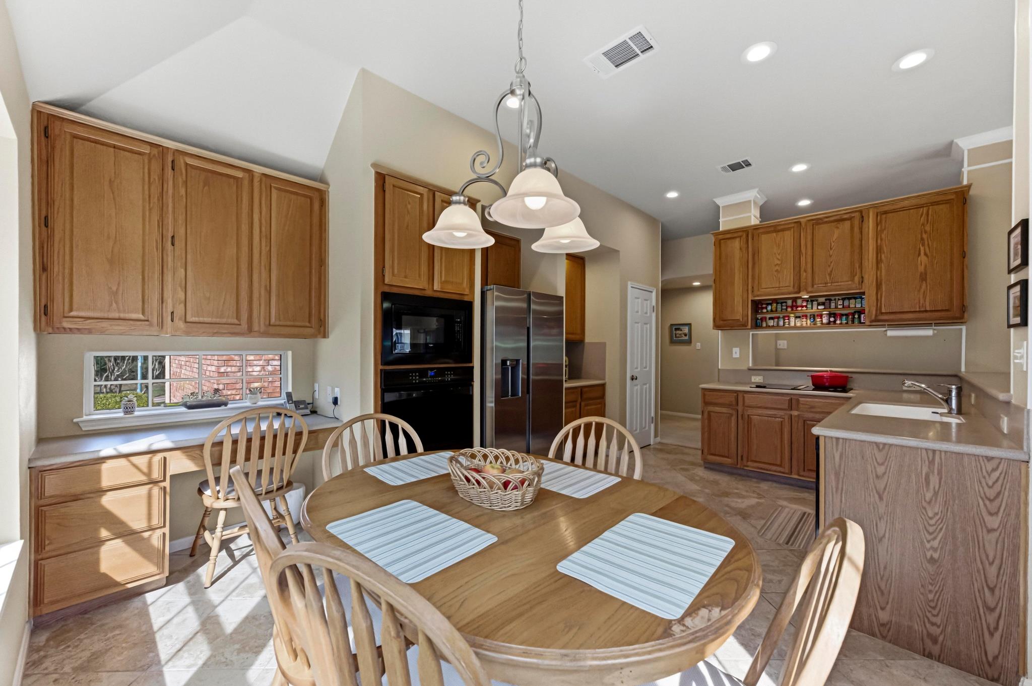 6204 Blanco River Pass, Austin, TX 78749