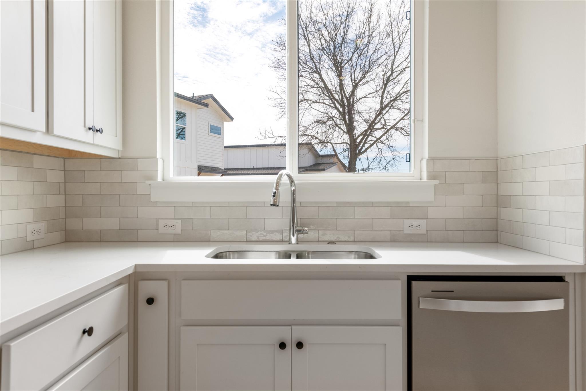 304 E 19.5 St # 304, Georgetown, TX 78626