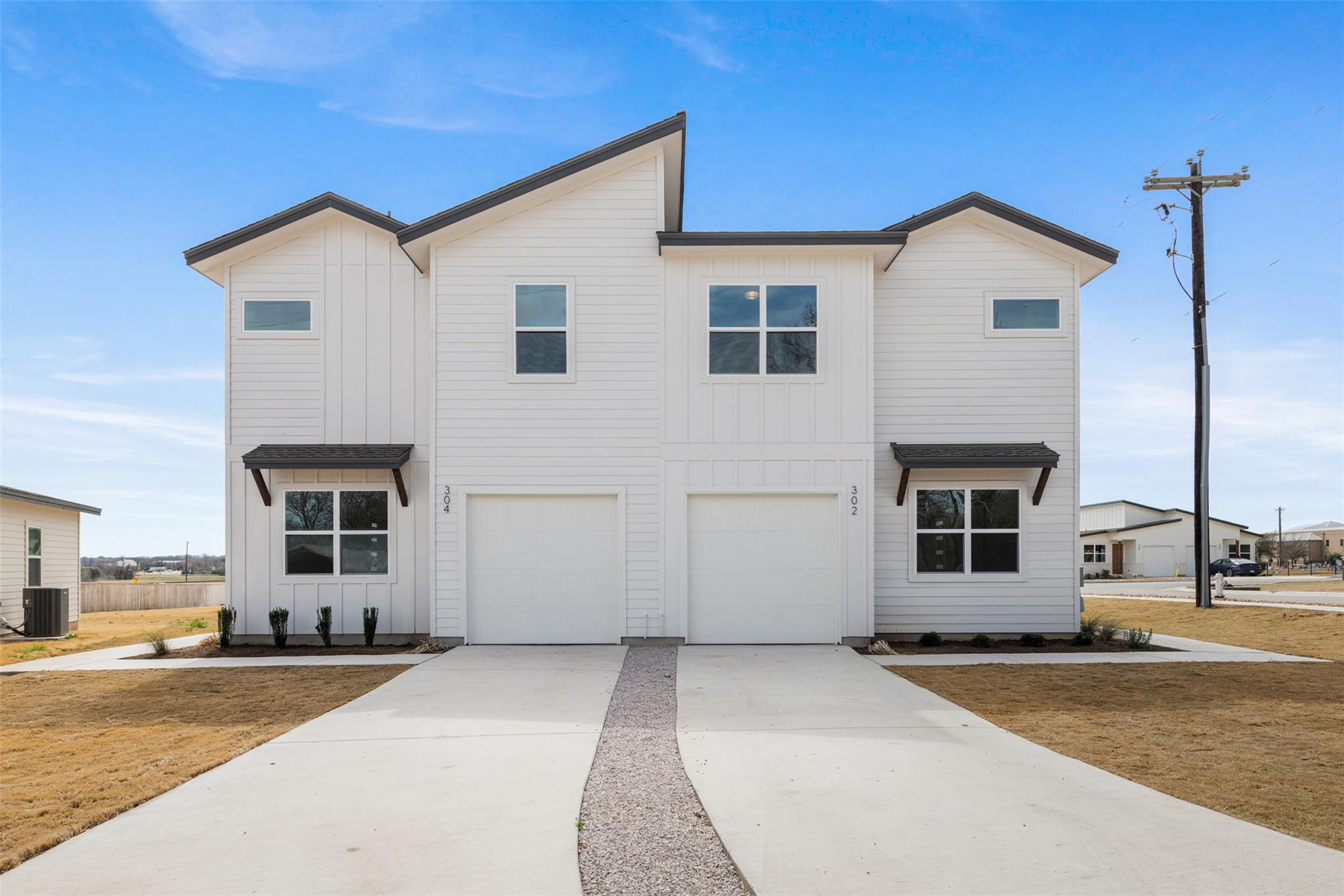 304 E 19.5 St # 304, Georgetown, TX 78626