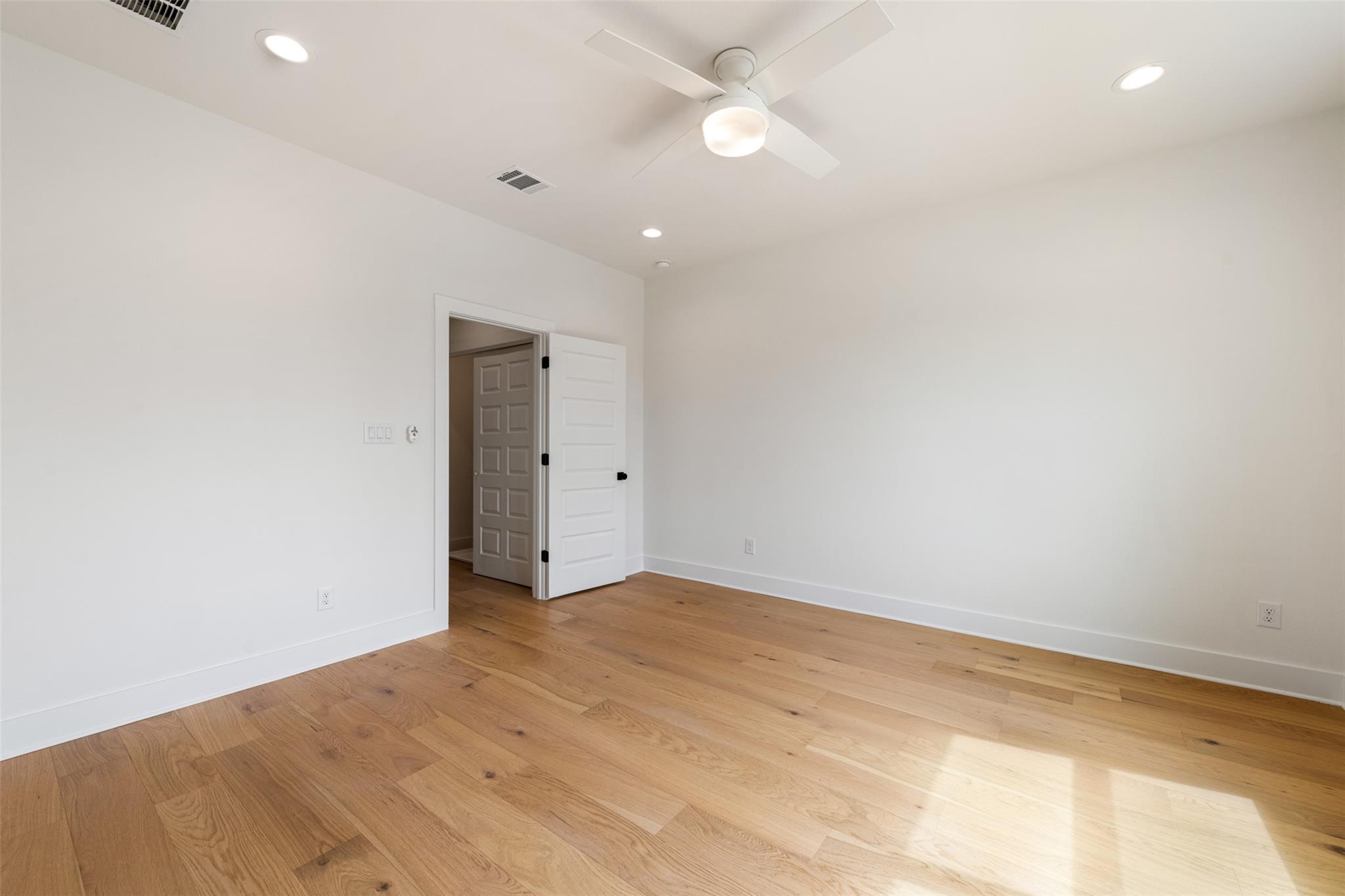 304 E 19.5 St # 304, Georgetown, TX 78626