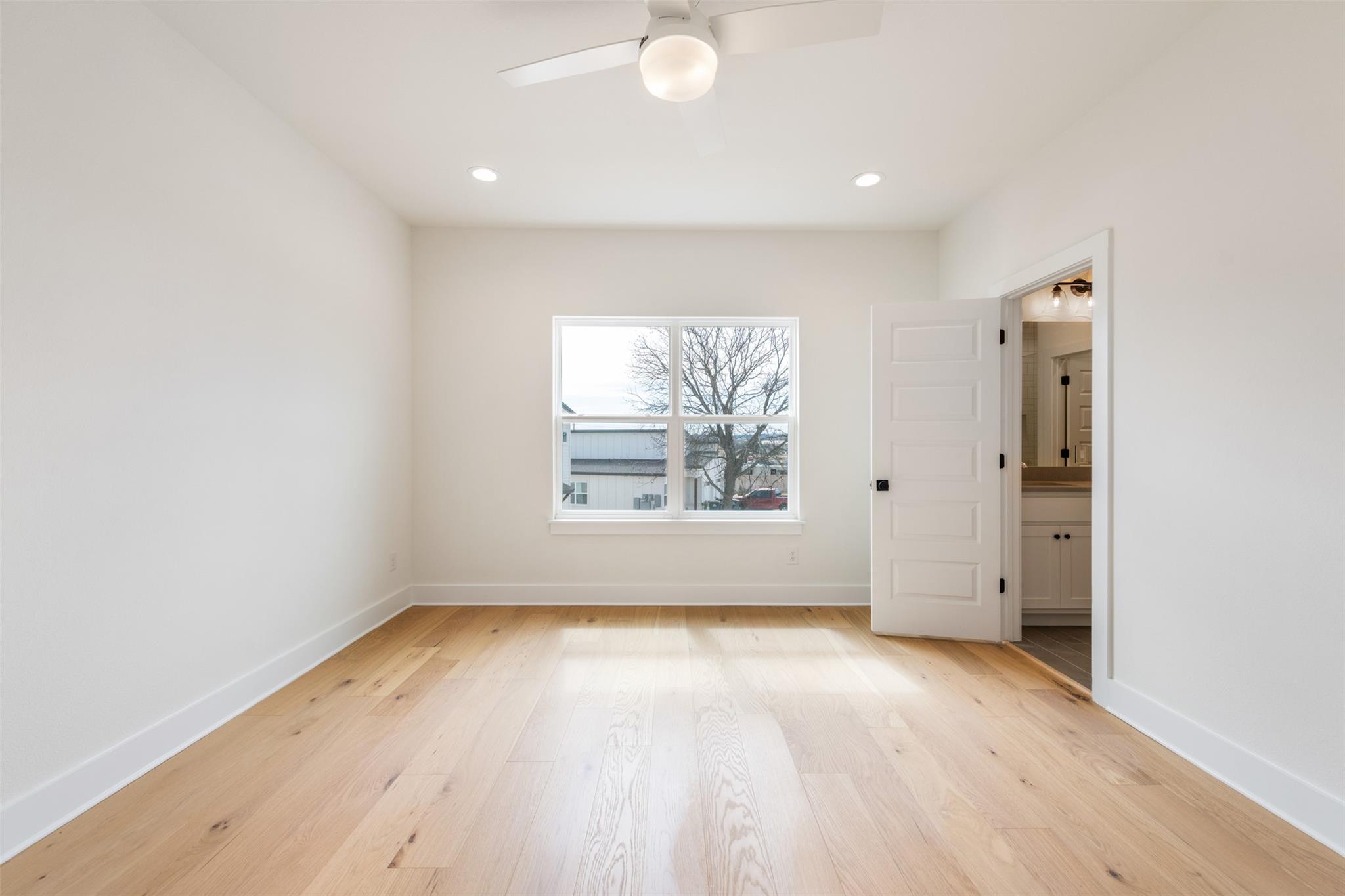 304 E 19.5 St # 304, Georgetown, TX 78626