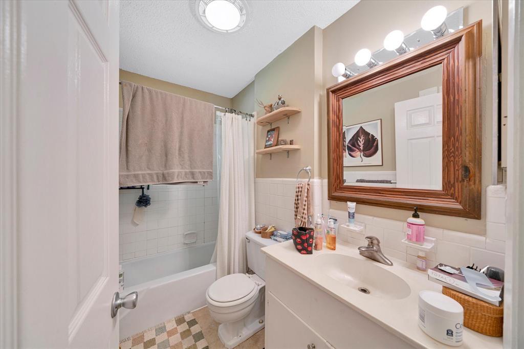 1104 KINNEY Ave # B, Austin, TX 78704