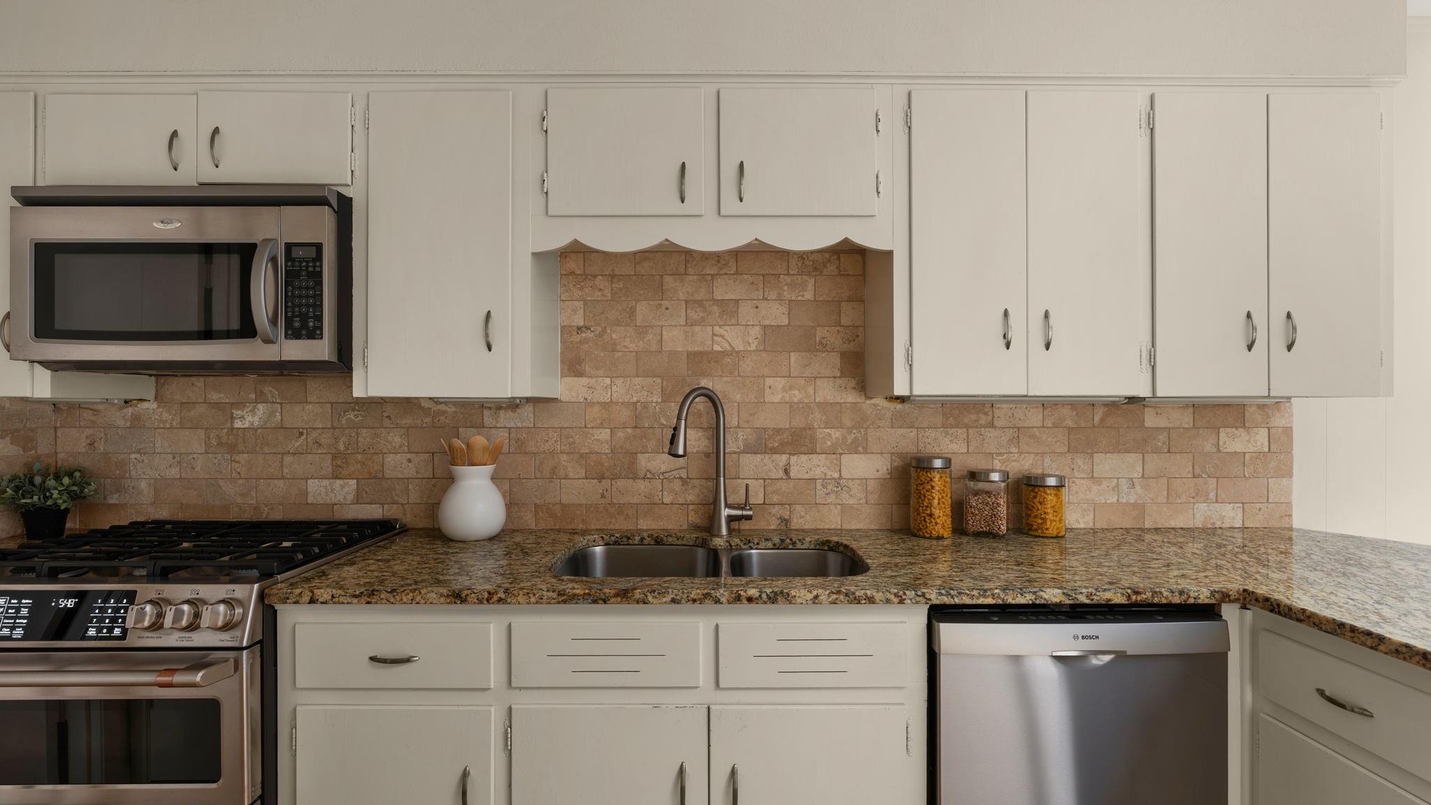 3000 Mohawk Rd, Austin, TX 78757