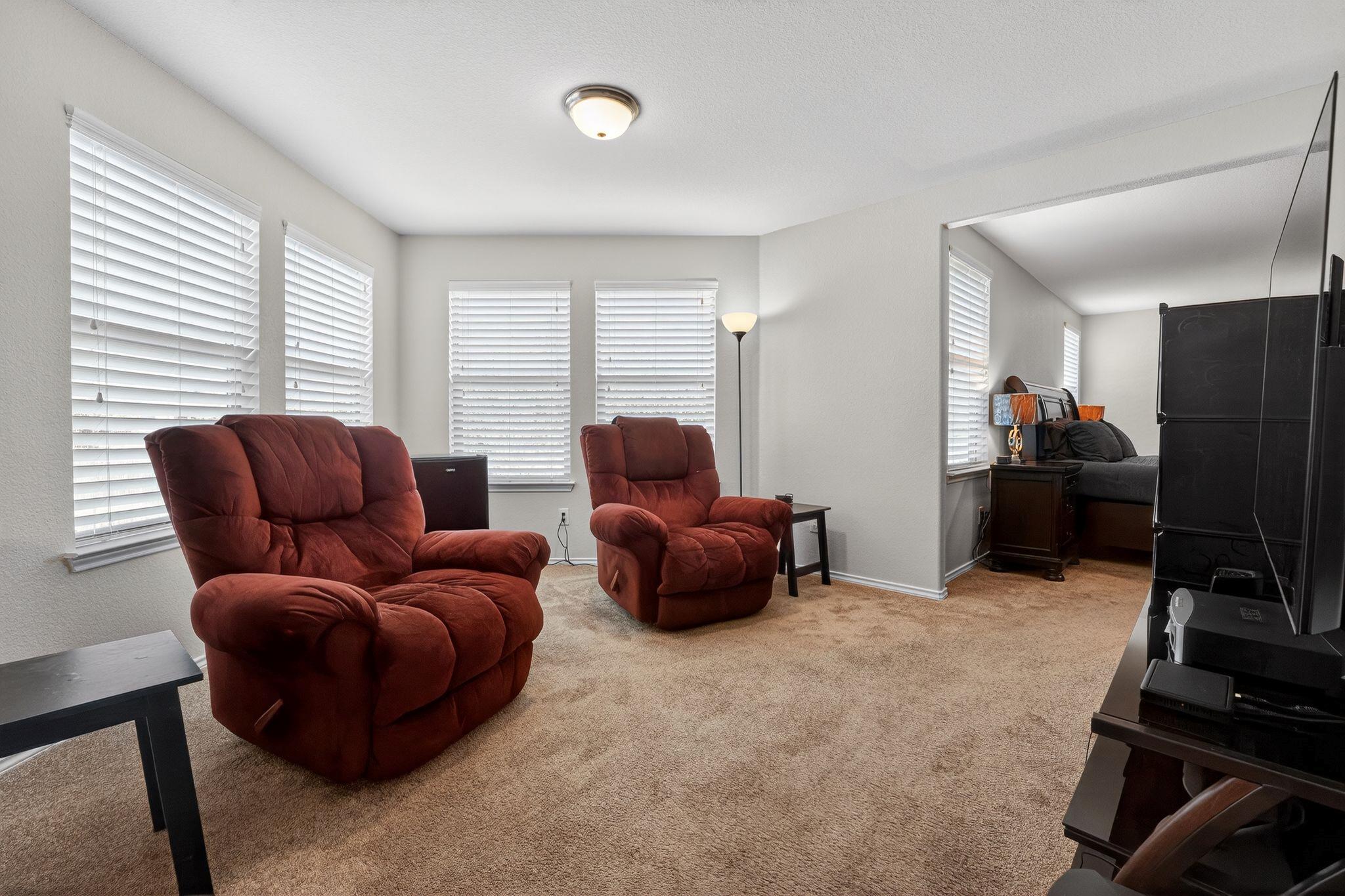 1124 Calla Lily Blvd, Leander, TX 78641