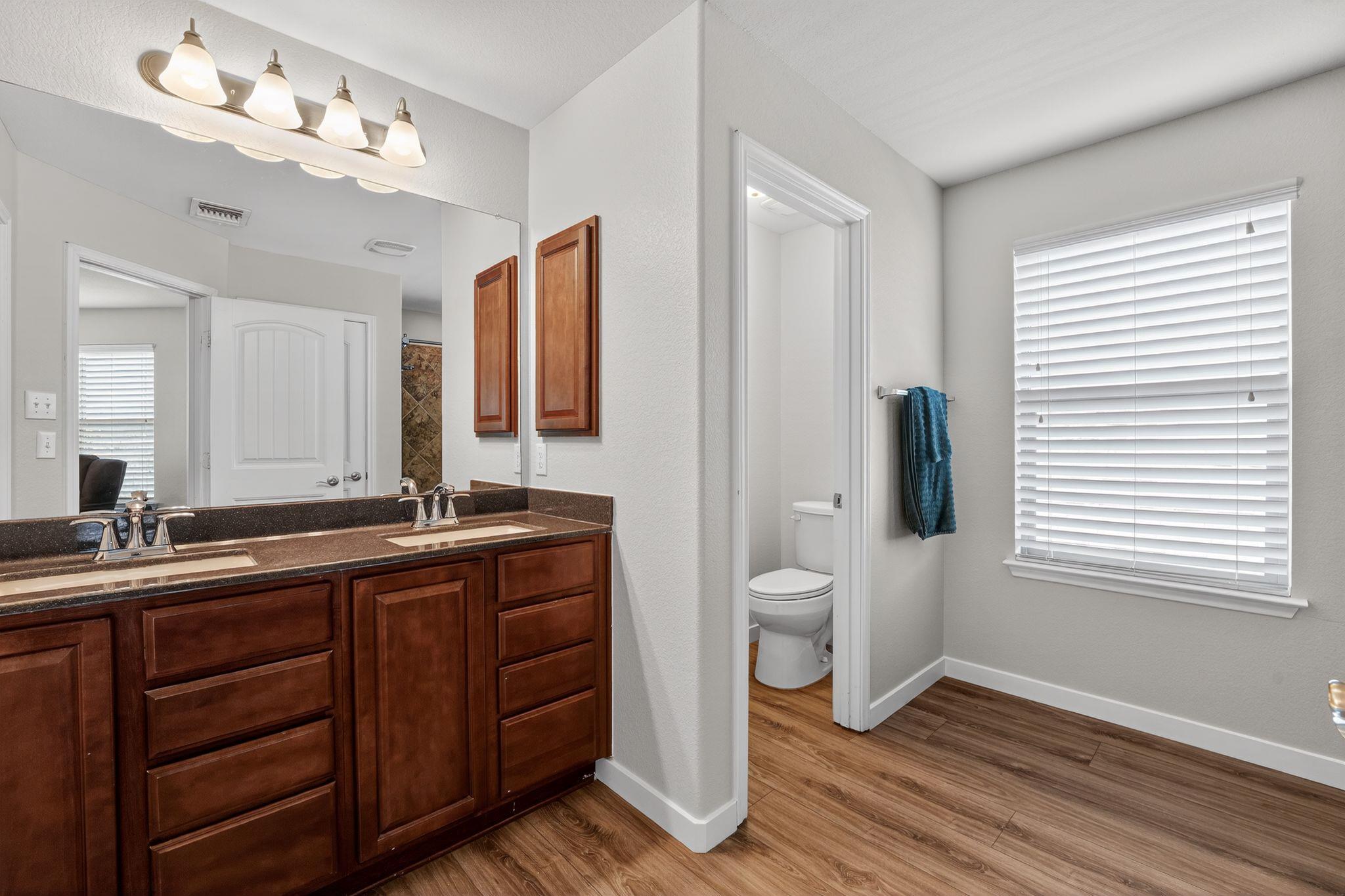 1124 Calla Lily Blvd, Leander, TX 78641