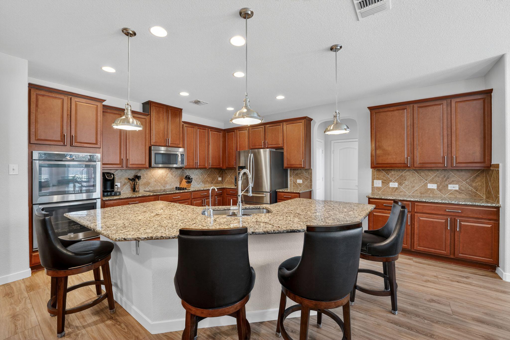 1124 Calla Lily Blvd, Leander, TX 78641