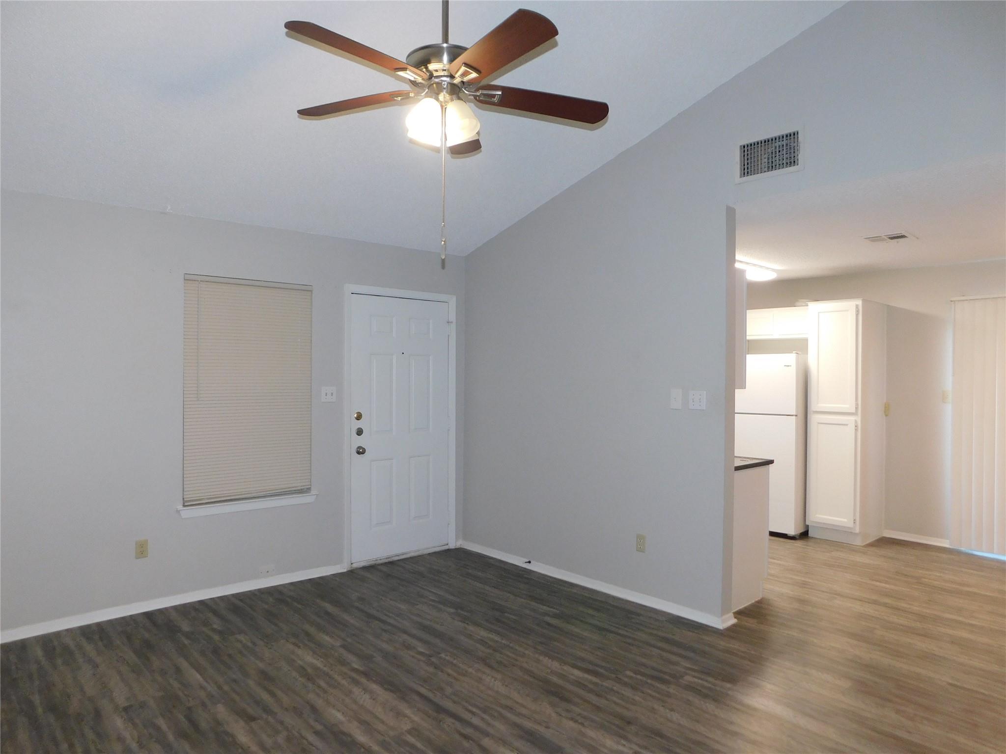 501-503 Willowbend Cv # 503, Round Rock, TX 78664