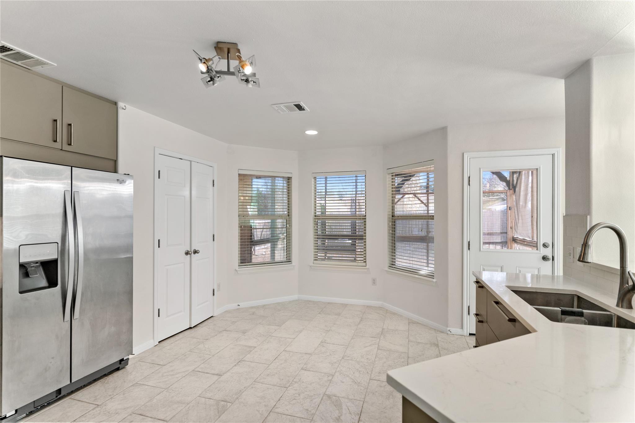 2051 Cambria Dr, Buda, TX 78610