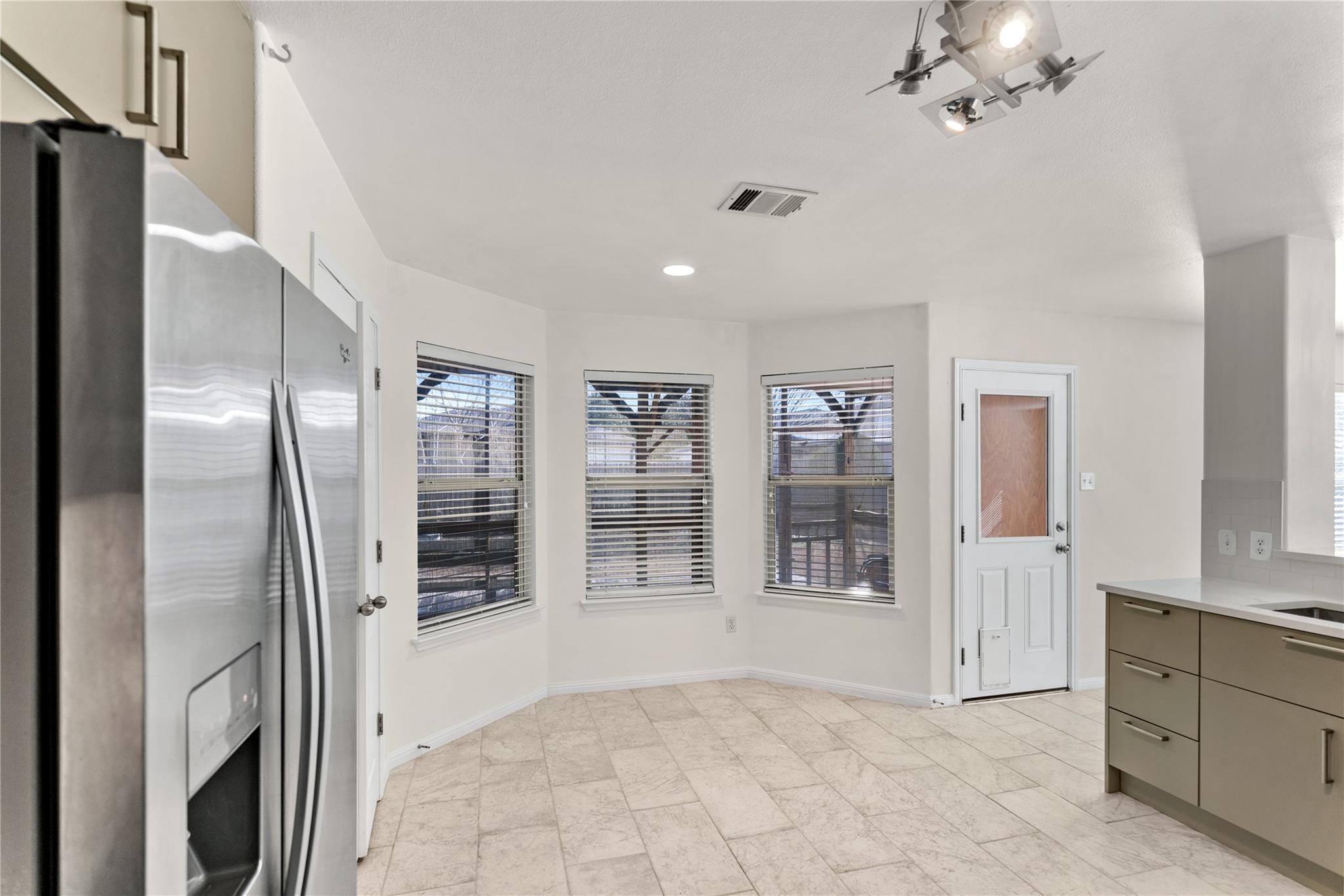 2051 Cambria Dr, Buda, TX 78610