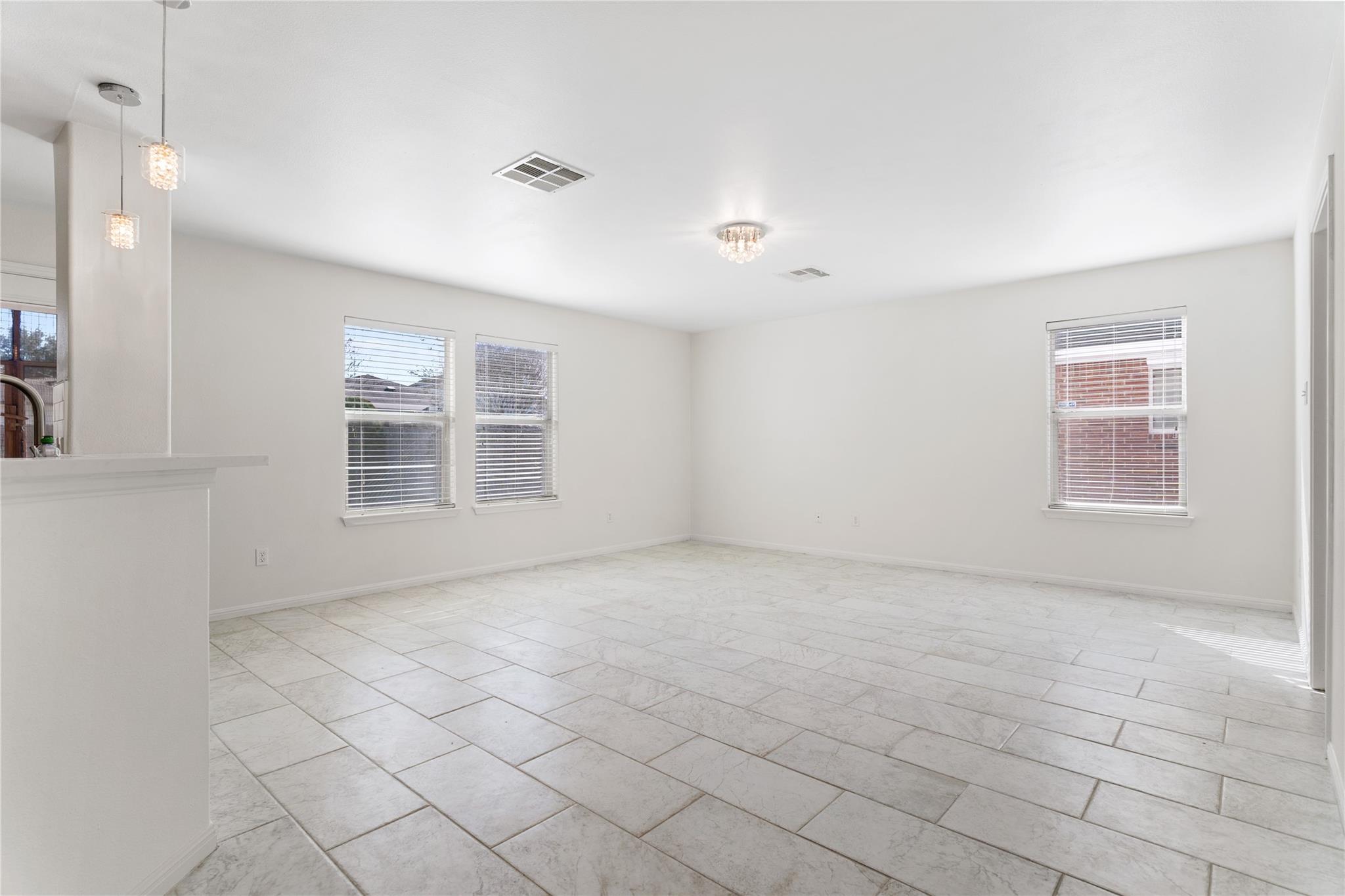 2051 Cambria Dr, Buda, TX 78610