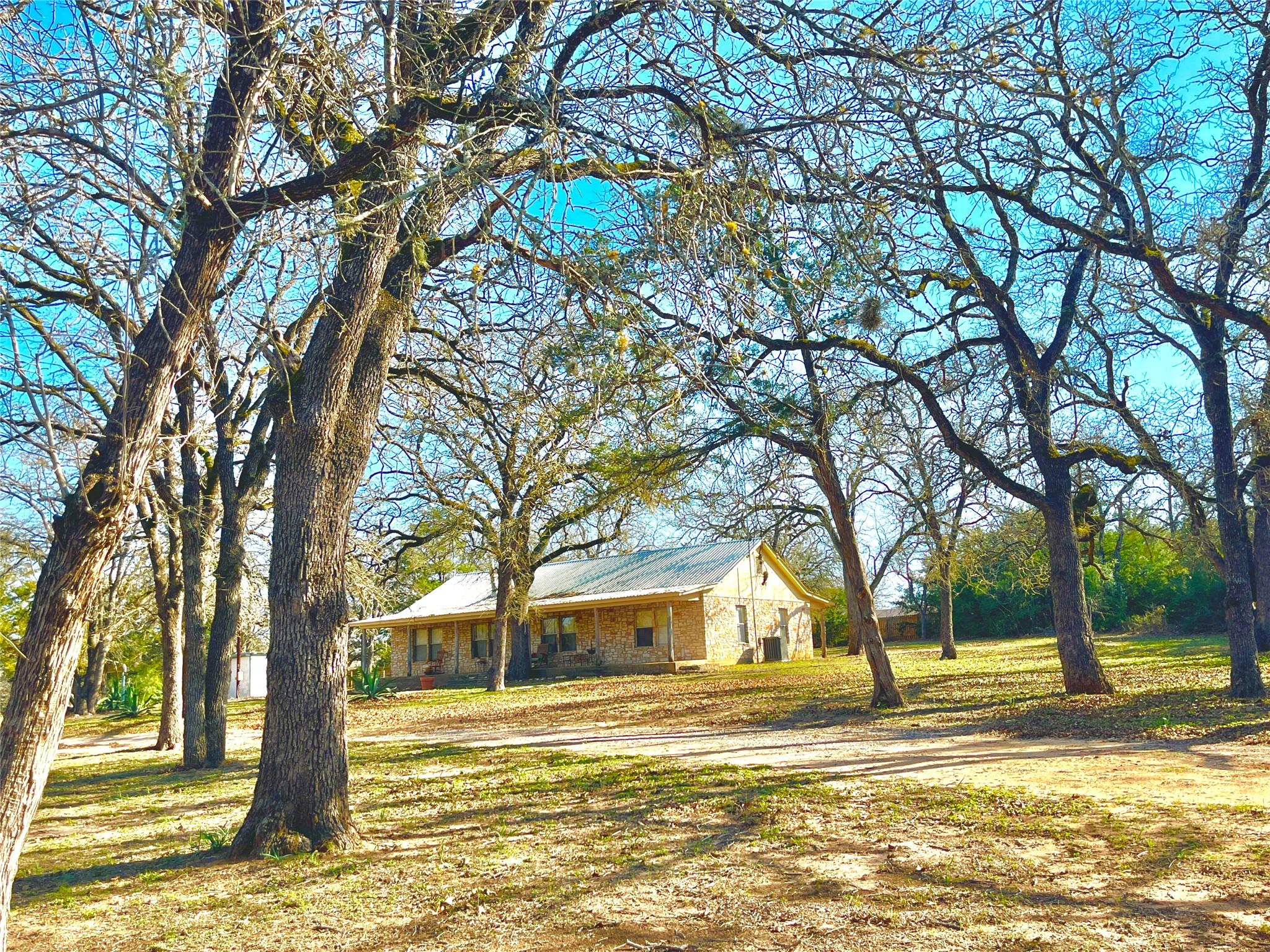251 Milam Ln, Bastrop, TX 78602