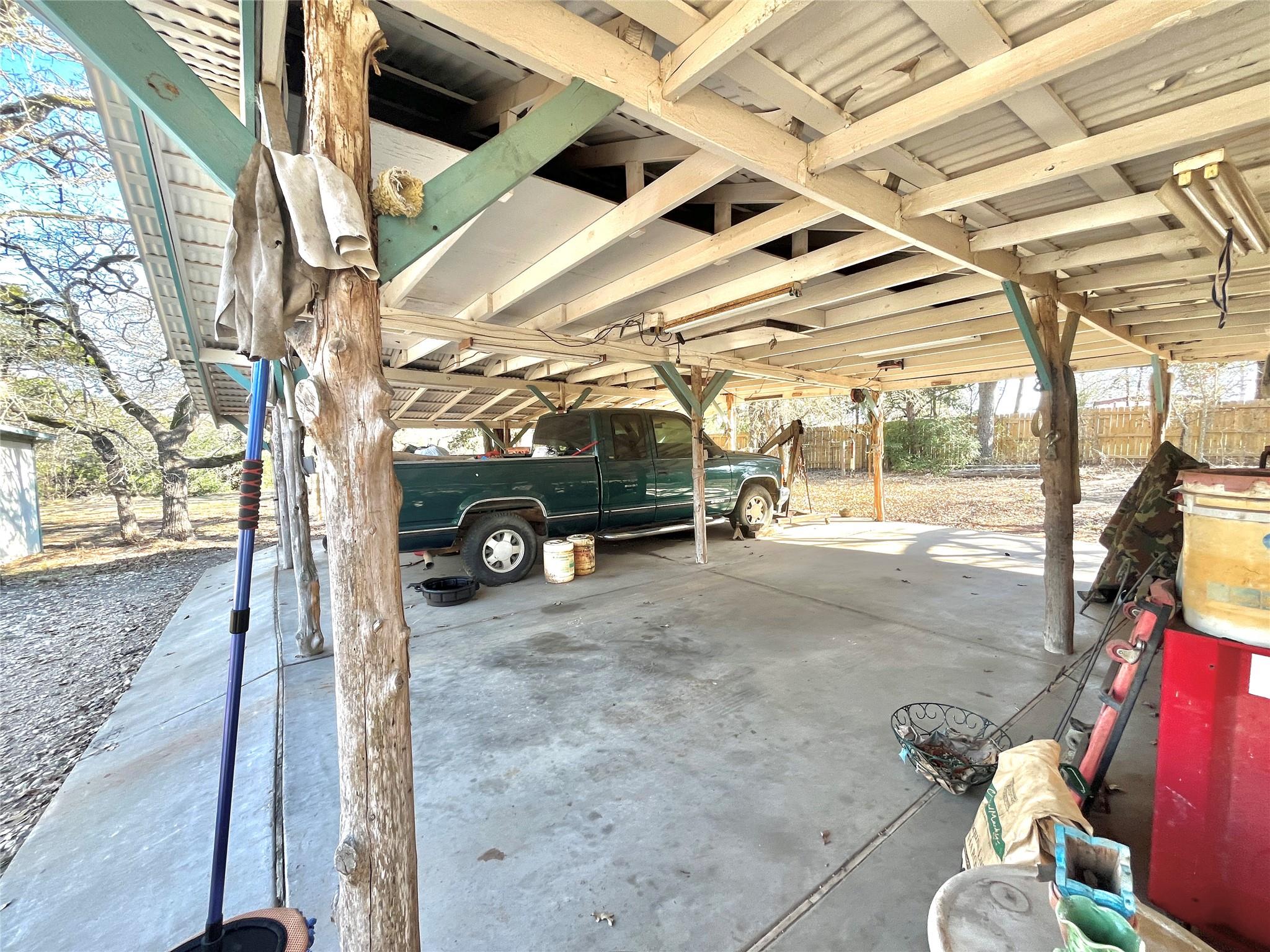 251 Milam Ln, Bastrop, TX 78602