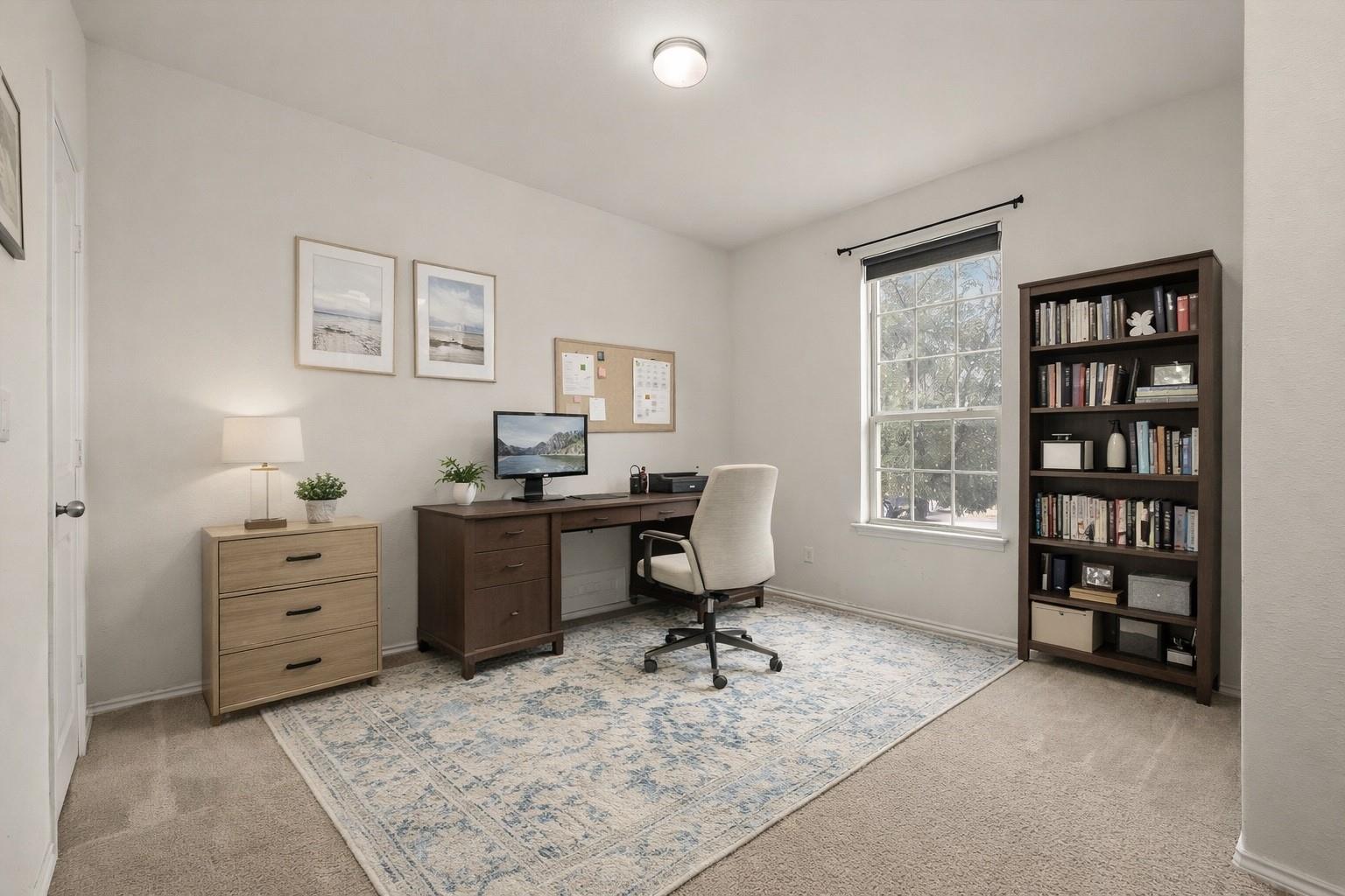 1000 McCormick Cv, Hutto, TX 78634