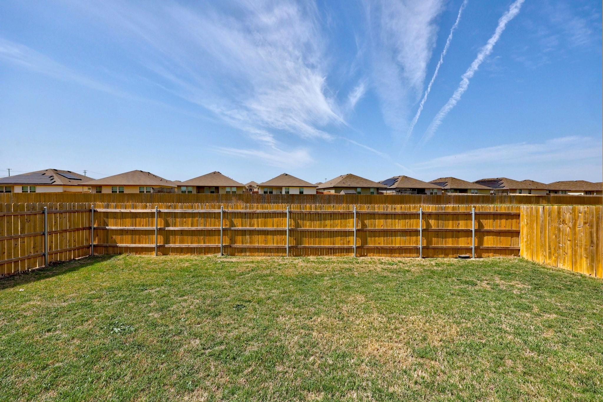 133 Hammond Ct, Jarrell, TX 76537