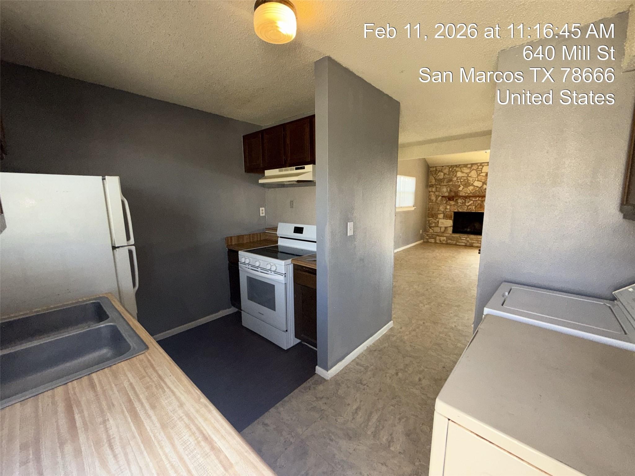 640 Mill St # B, San Marcos, TX 78666