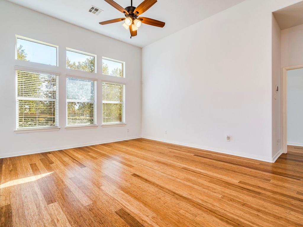 401 Strawberry Blonde Dr, Buda, TX 78610