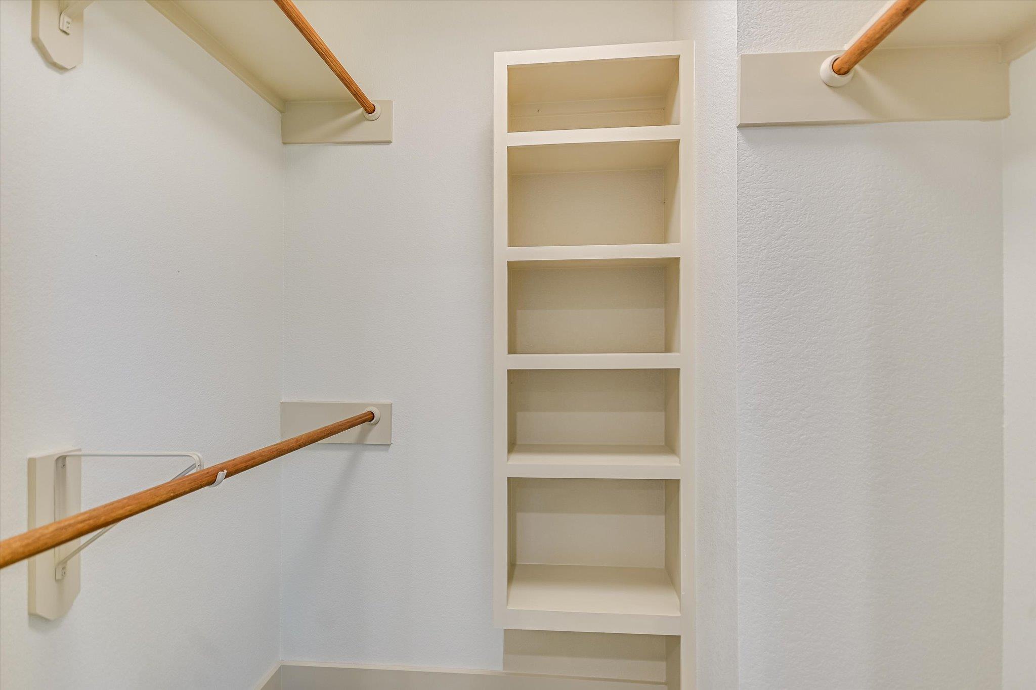 70 DEER RIDGE Rd, Wimberley, TX 78676