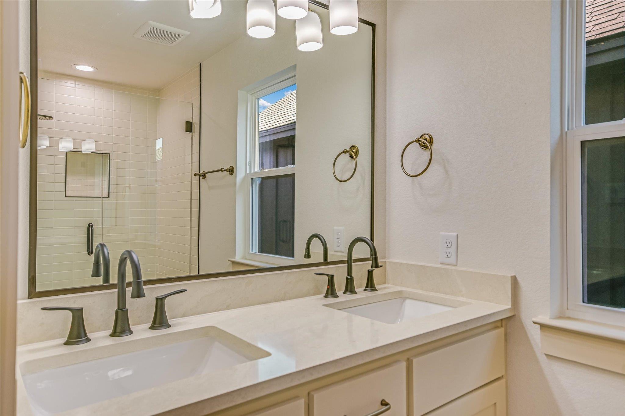 70 DEER RIDGE Rd, Wimberley, TX 78676