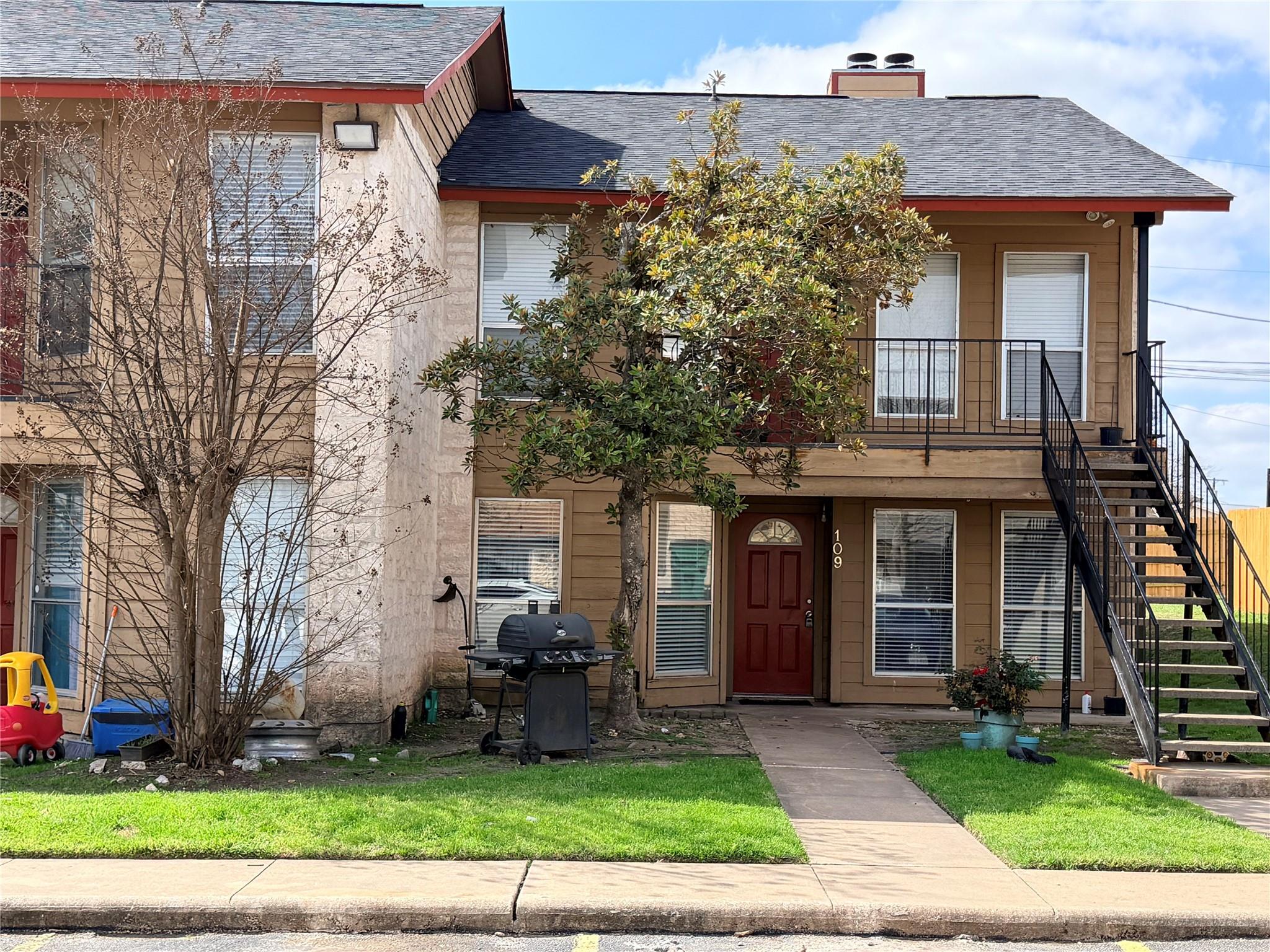209 E Noton St # 109, Pflugerville, TX 78660