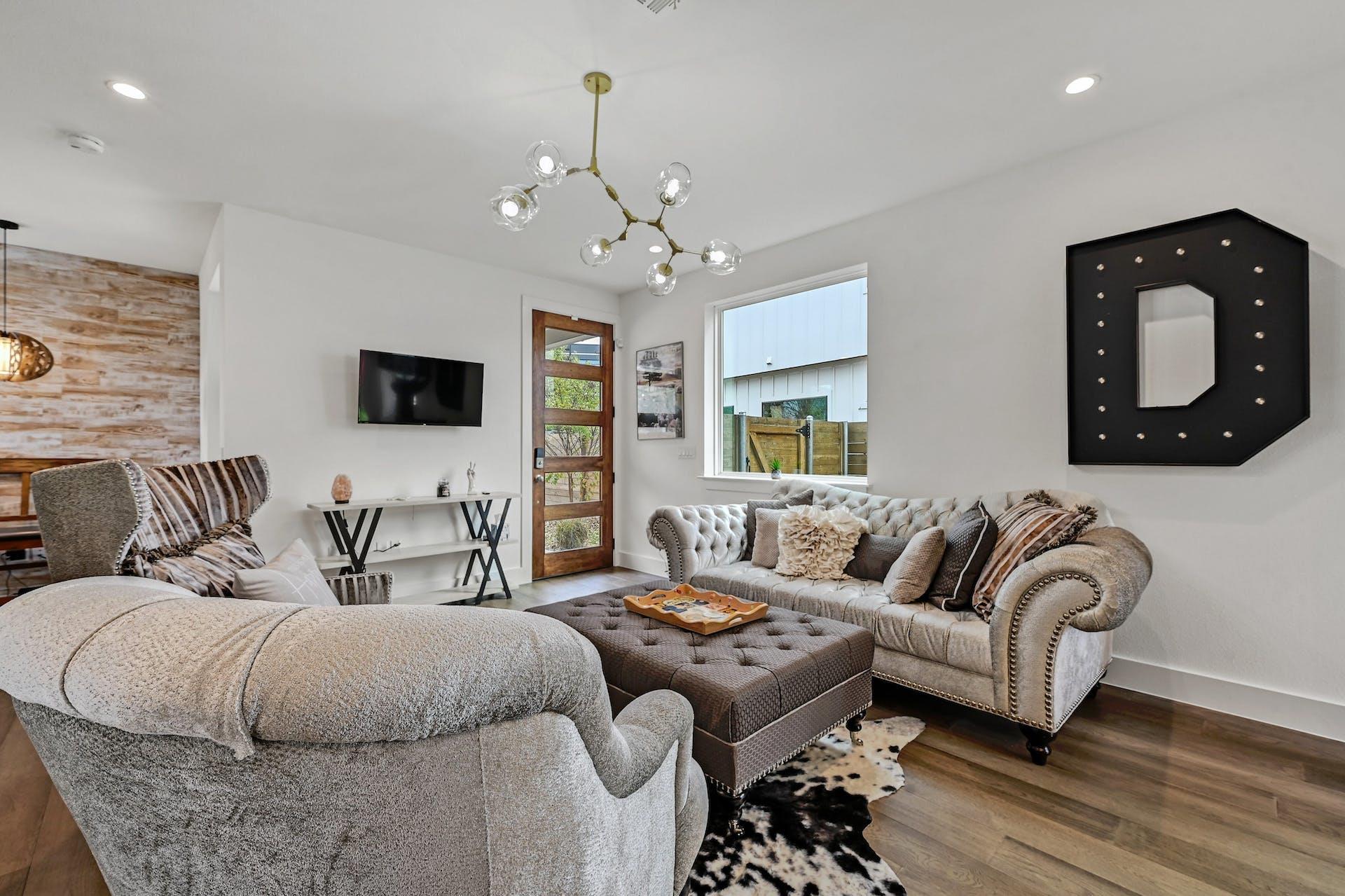 201 Tillery Sq # 2, Austin, TX 78702