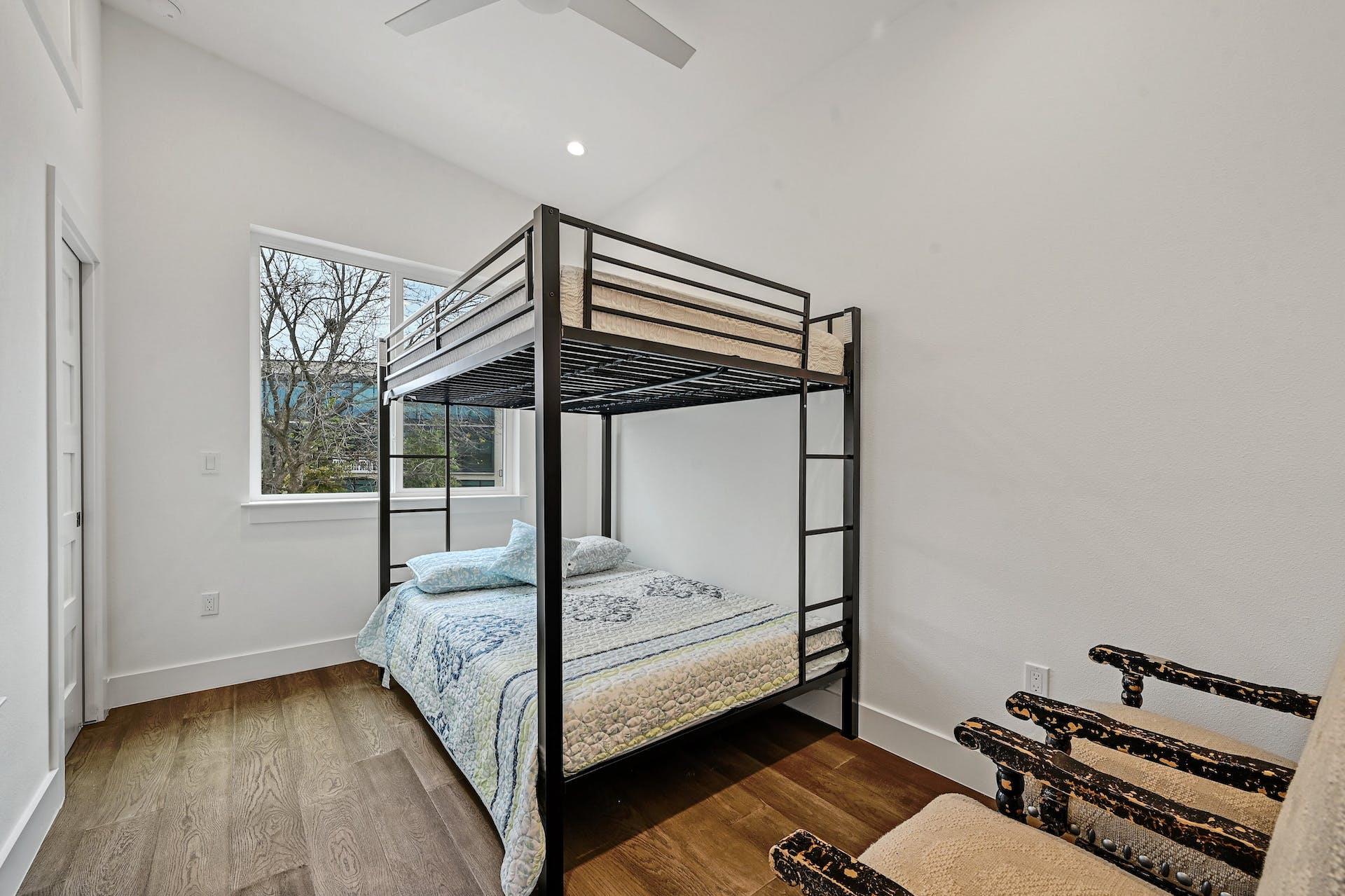 201 Tillery Sq # 2, Austin, TX 78702