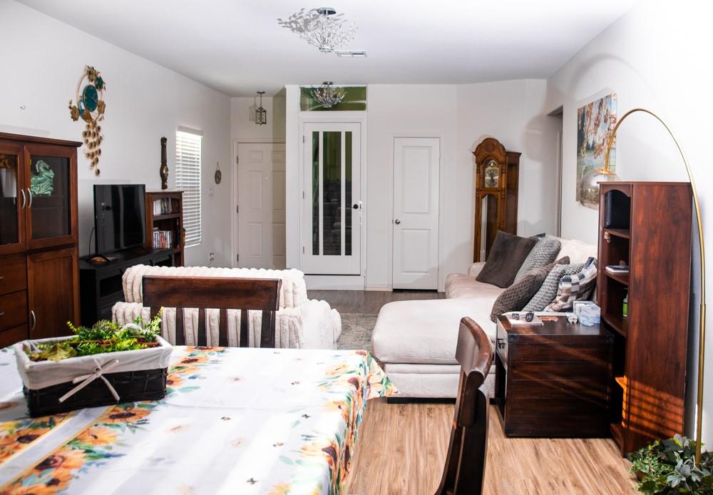 208 Greatest Gift Way, Jarrell, TX 76537