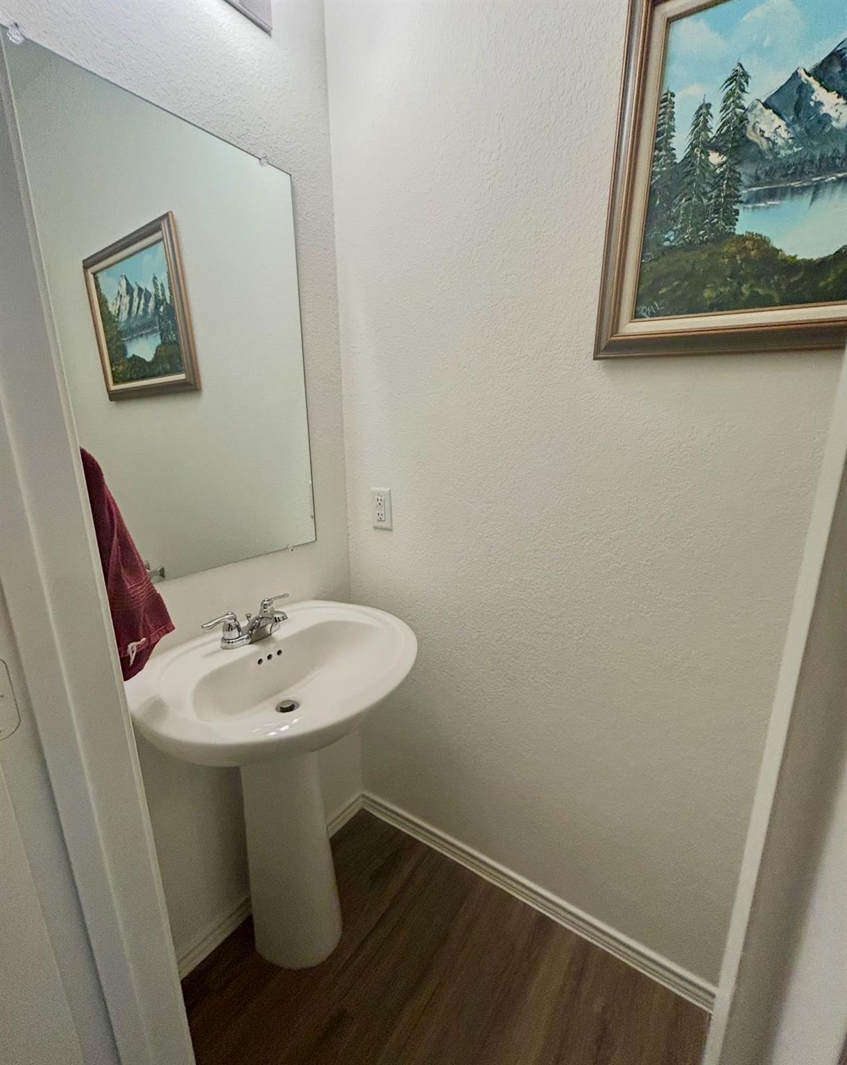 208 Greatest Gift Way, Jarrell, TX 76537