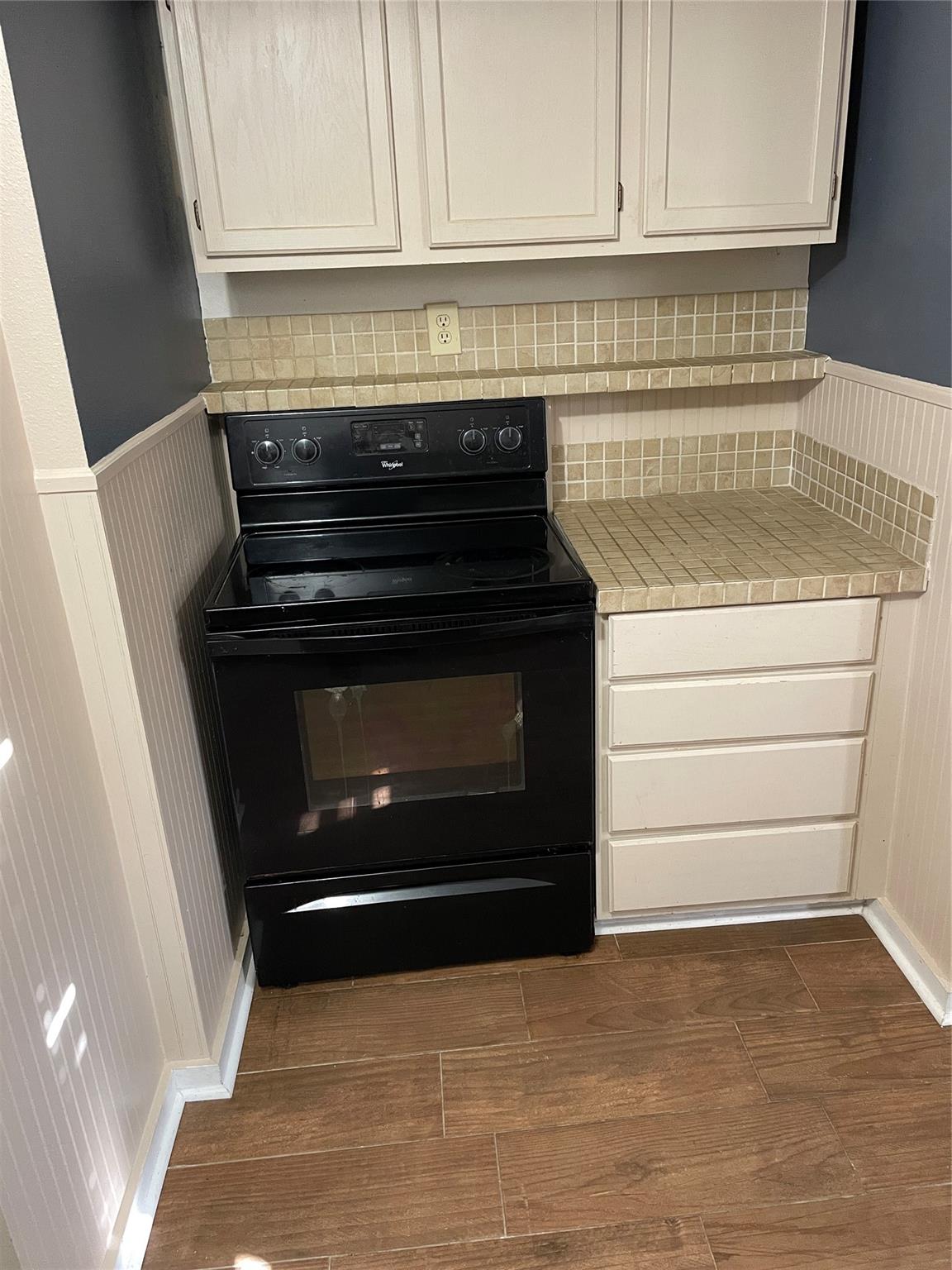 105 Henna, Bertram, TX 78605